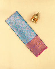 SC2954 - Tissue With Jaquard Boy And Contrast Border