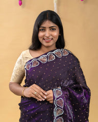 SC4131 - Fendy Material With Stone