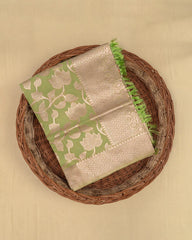 SC3040 - Linen With Copper Butta