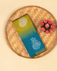 SC4402 - Litchi Silk With Zari Lines Along Body