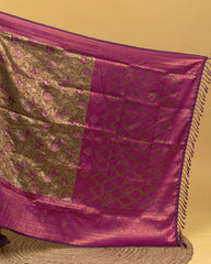 SC3962 - Dharmavaram Pattu Saree with Stone