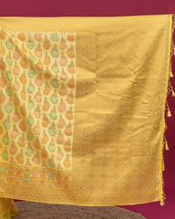 SC4001 - Georgette Material Bandhini Print With Gold Zari Saree