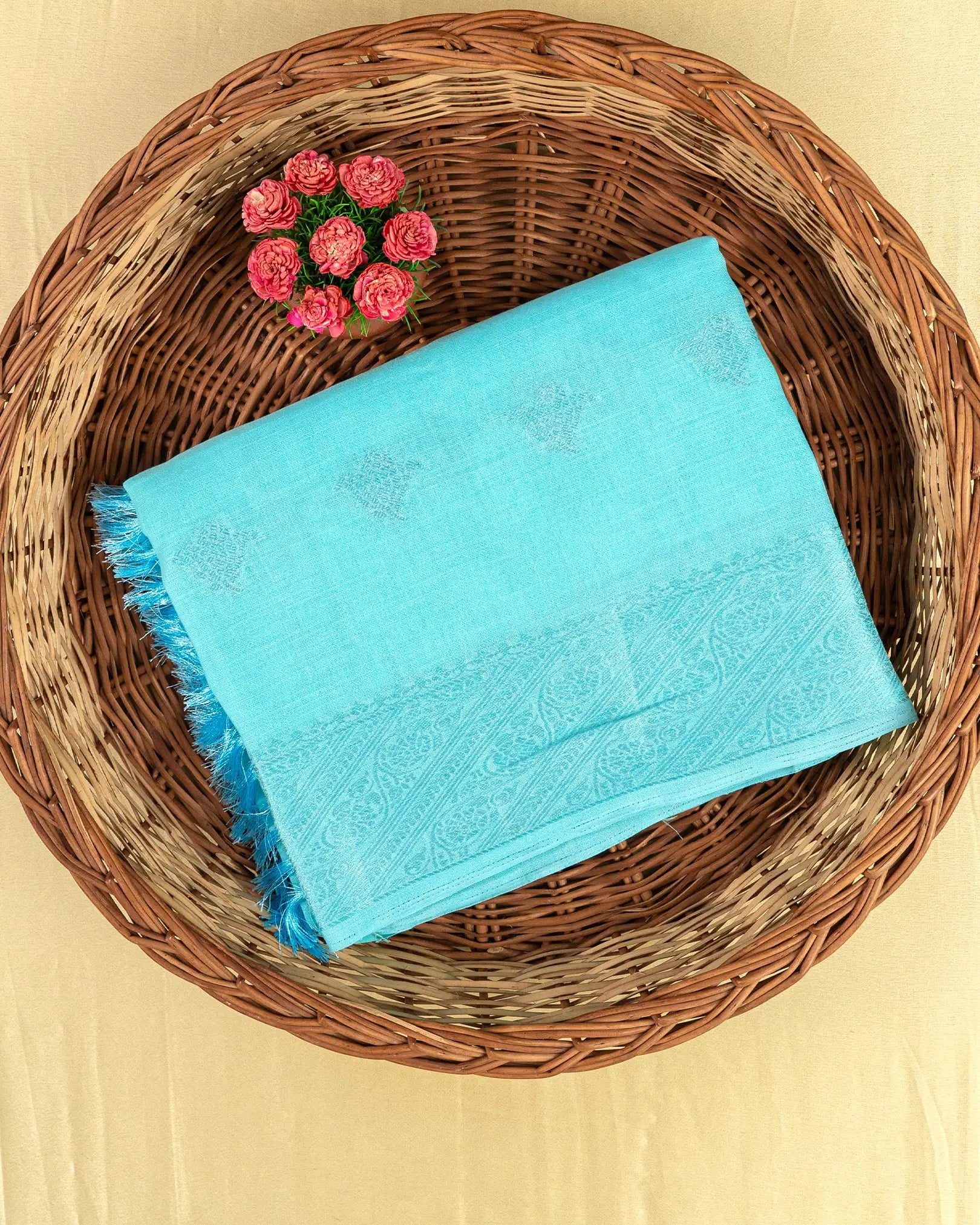SC4362 - Linen Saree With Silver Butta
