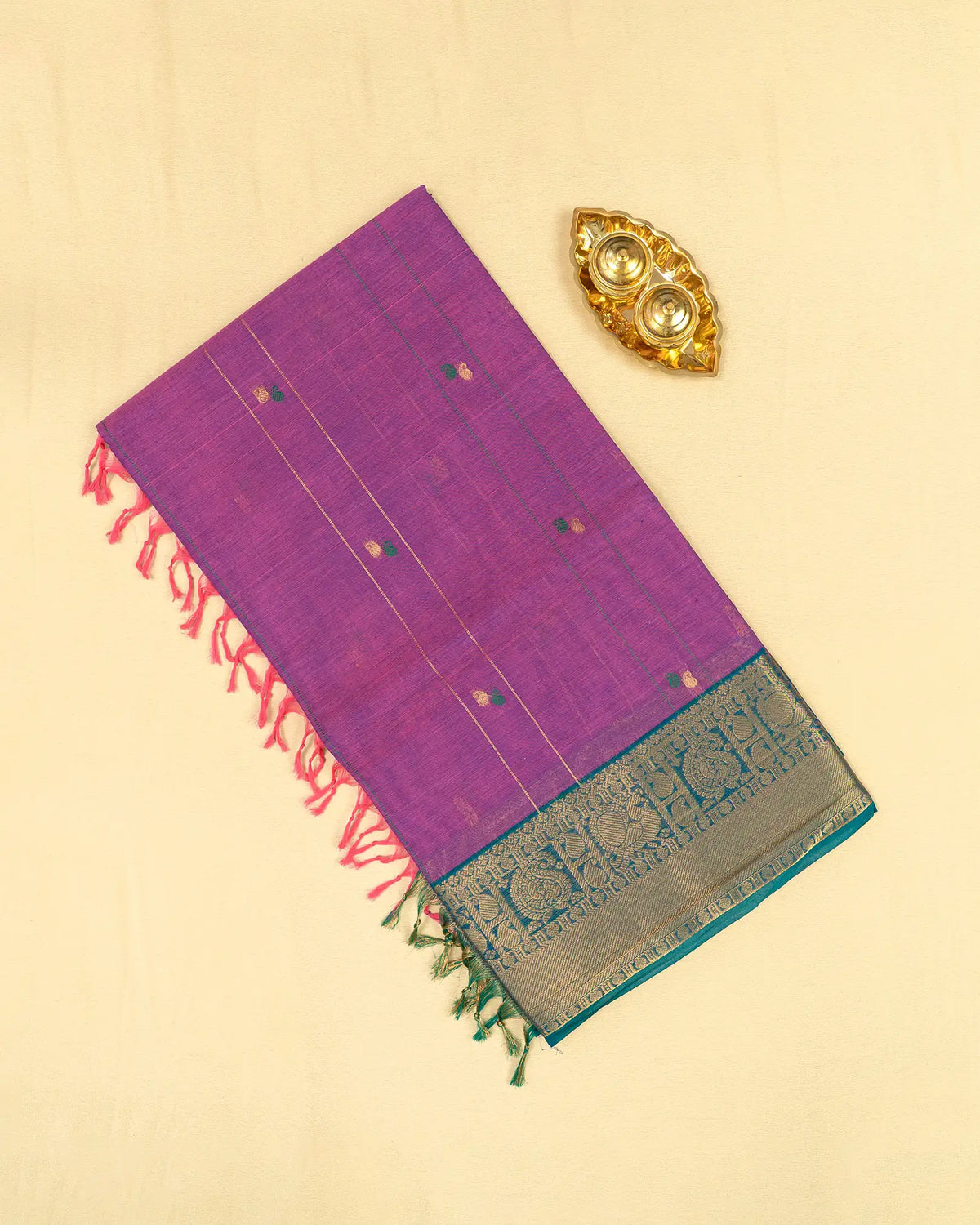 SC3246 - Pure cotton with zari border and meena butta