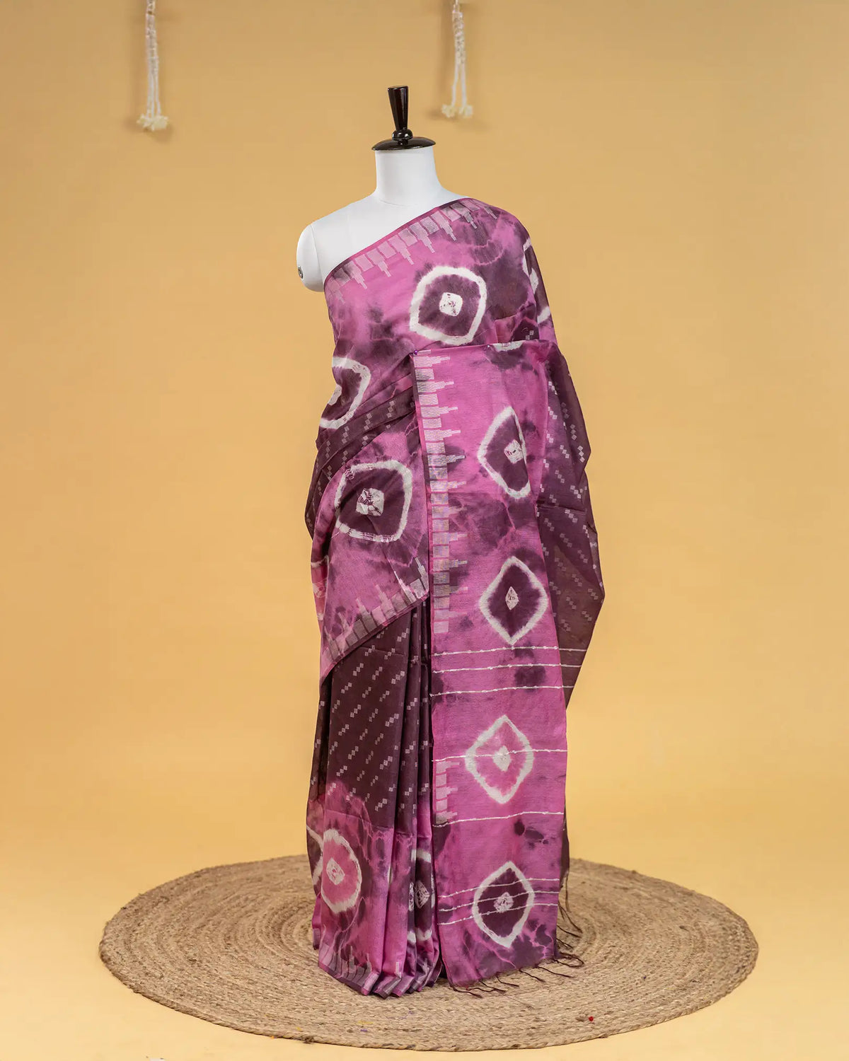 SC2969 - Raw Silk With Bandhini Design