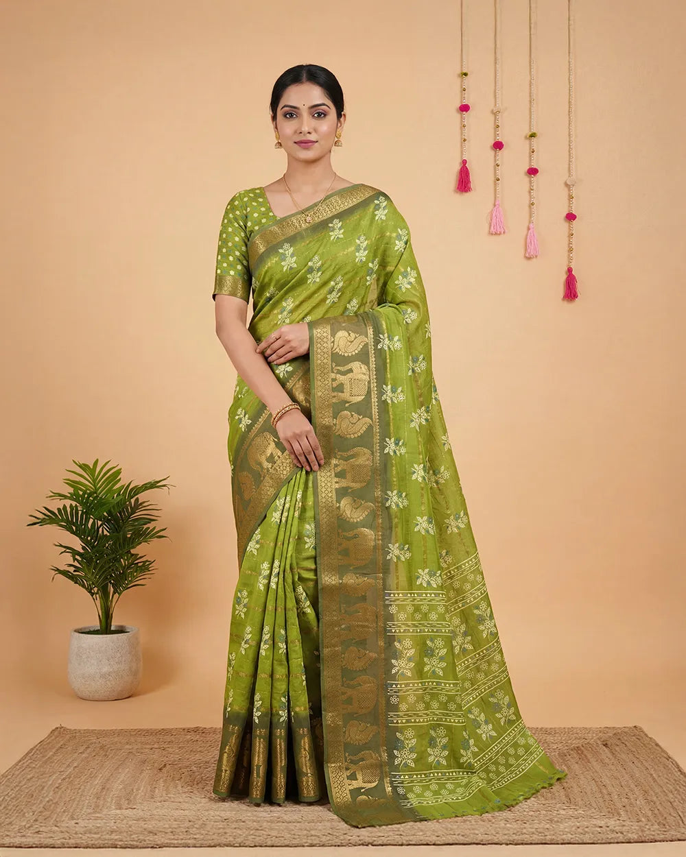 SC6003 DOLA DIGITAL PRINT ZARI LINE SAREE
