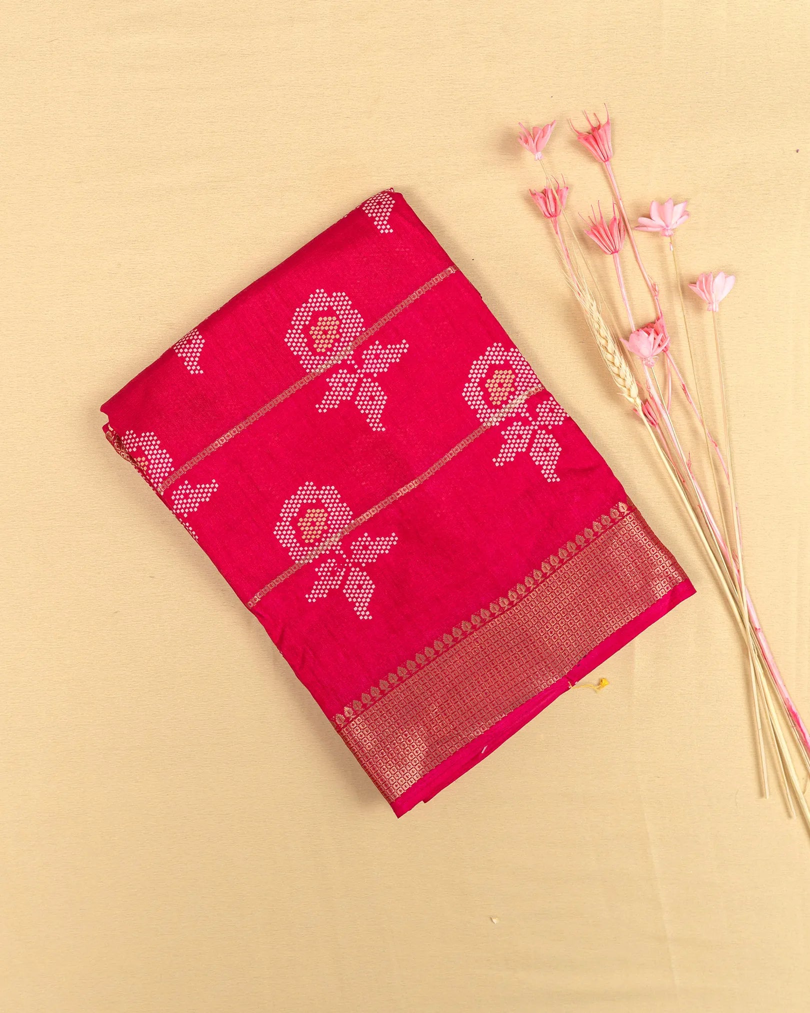 SC4036 - Dola Saree