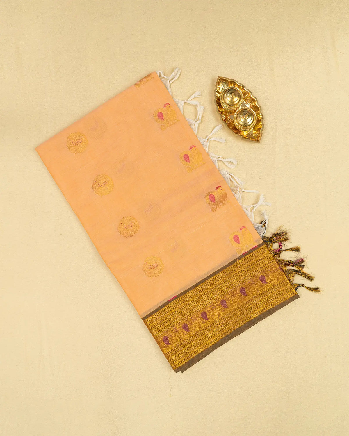 SC3246 - Pure cotton with zari border and meena butta