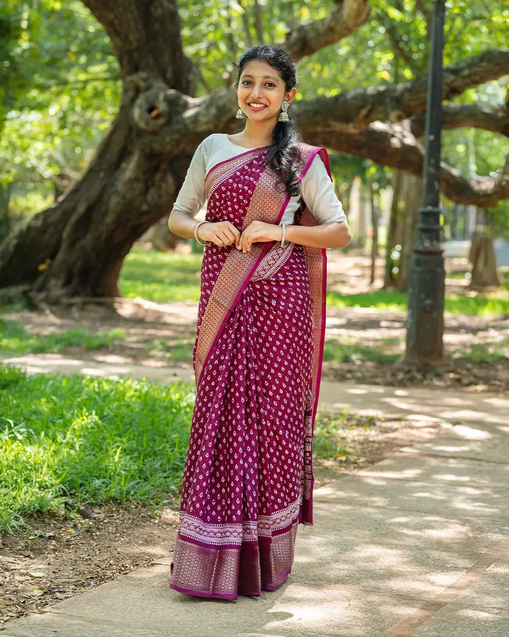 SC3973 - Dola Sequence Embroidery With Bandhini Print