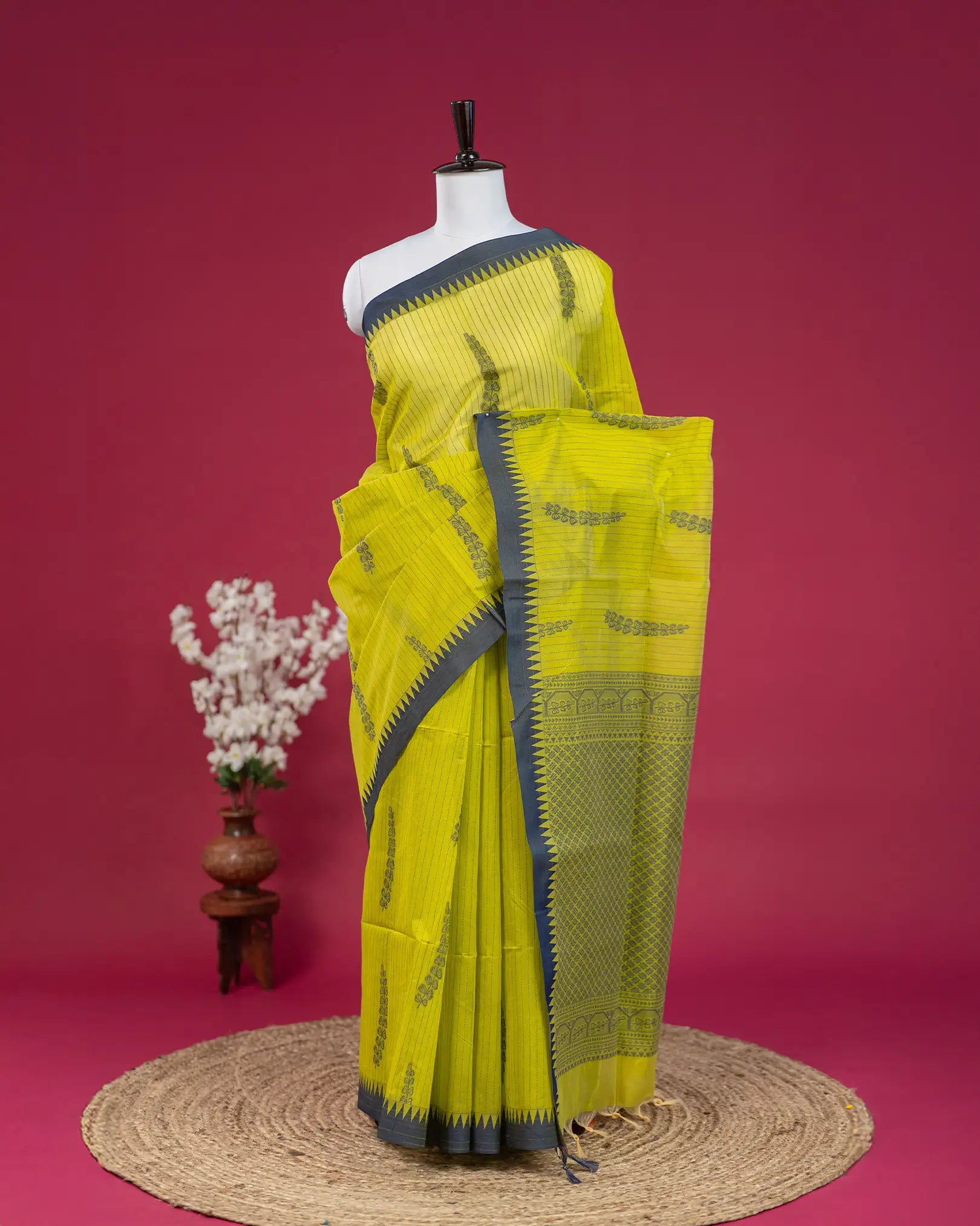 SC3939 - Fancy Cotton With Thread Work