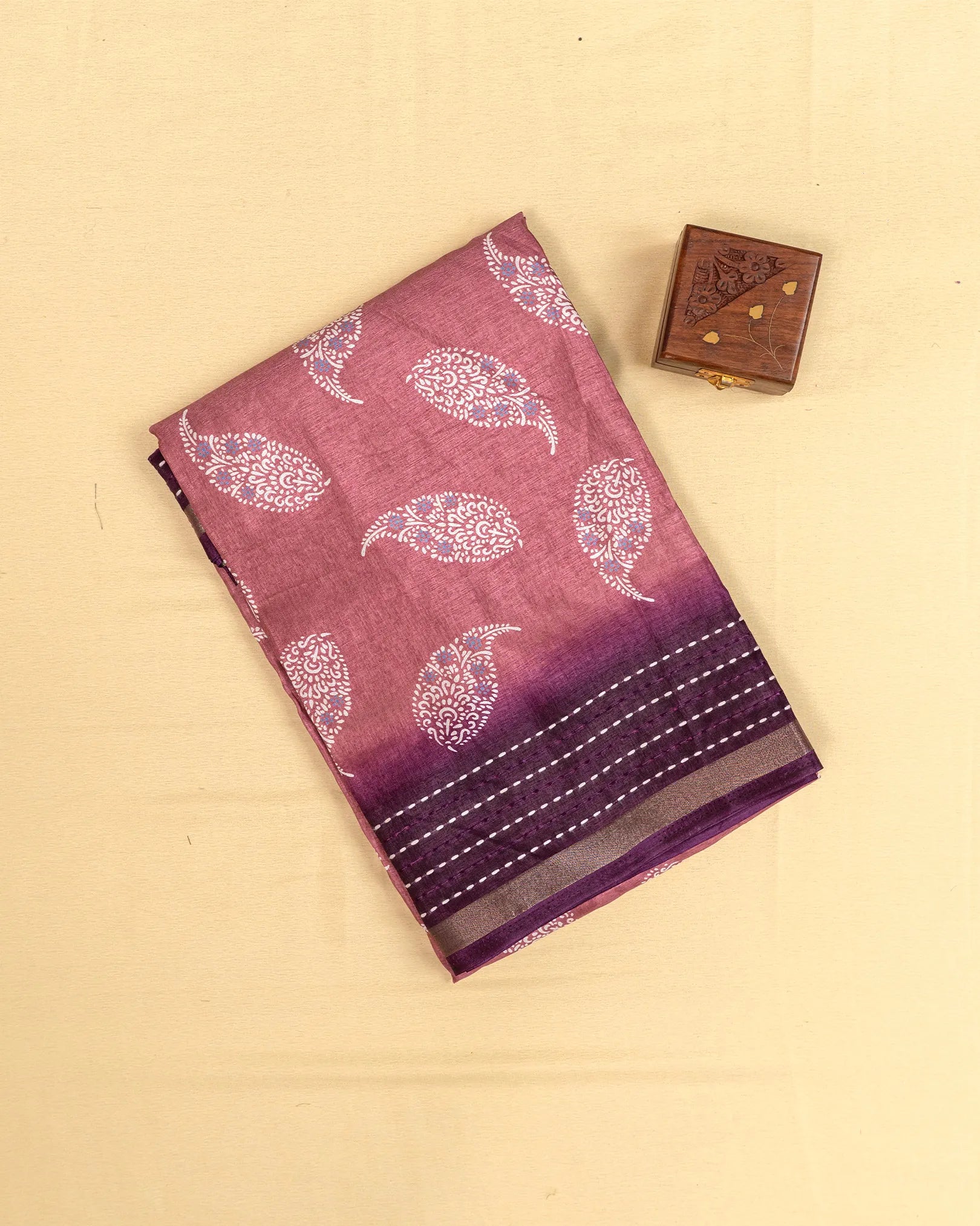 SC4033 - Dola Digital Print With Striped Border