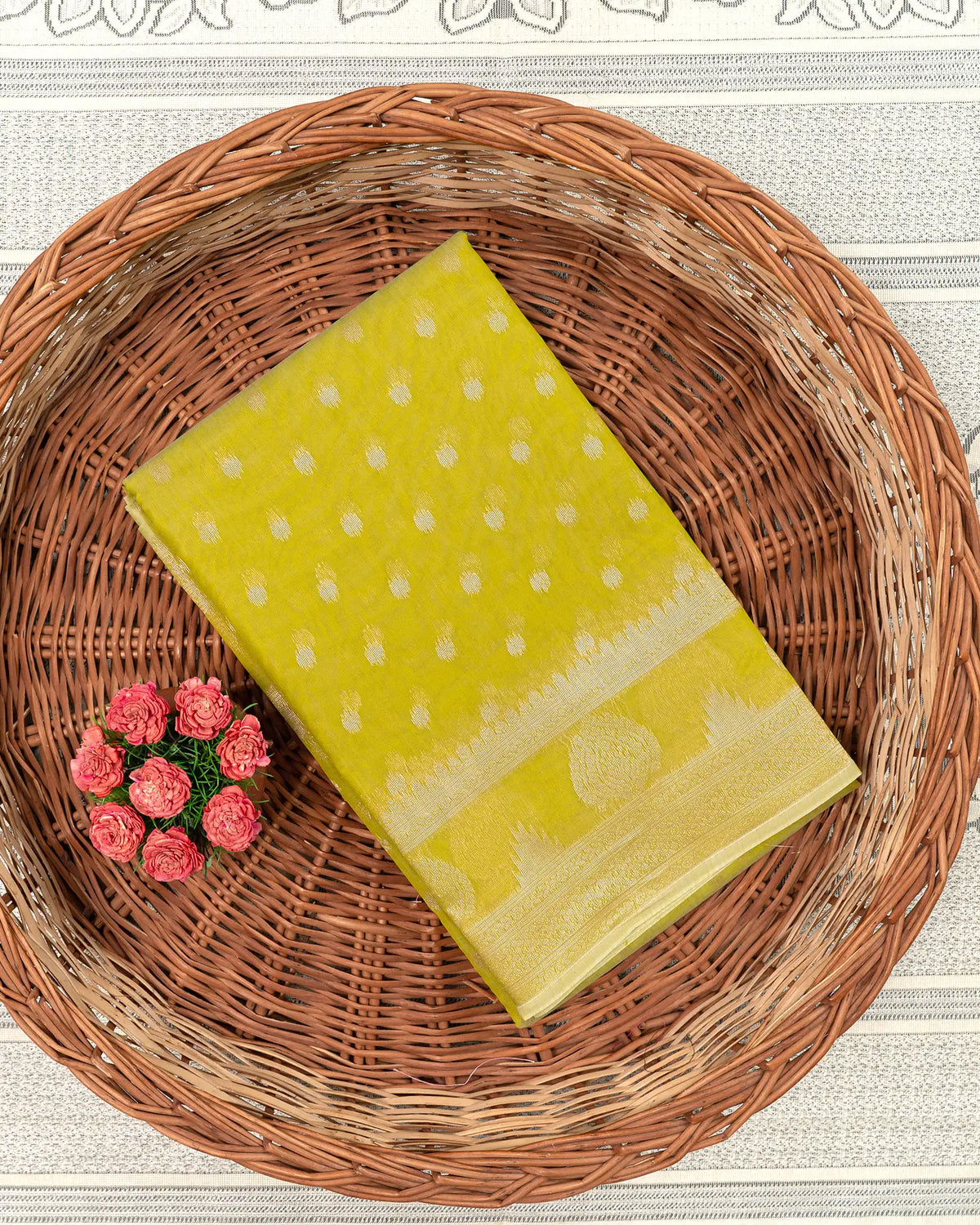 SC3810 - Silk Cotton With Gold Zari