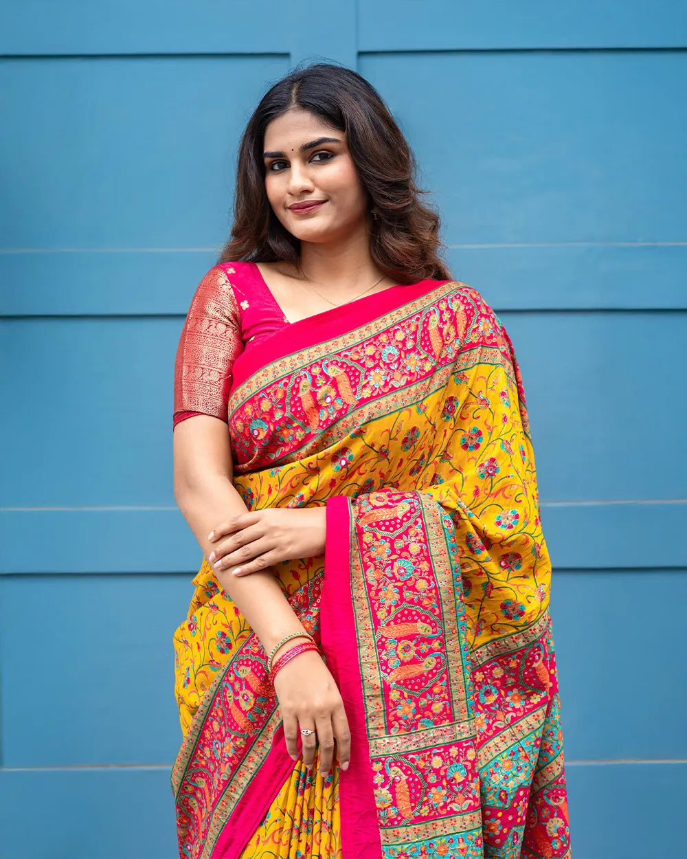 SC5872 - BANDHINI SAREE WITH MIRROR STONE