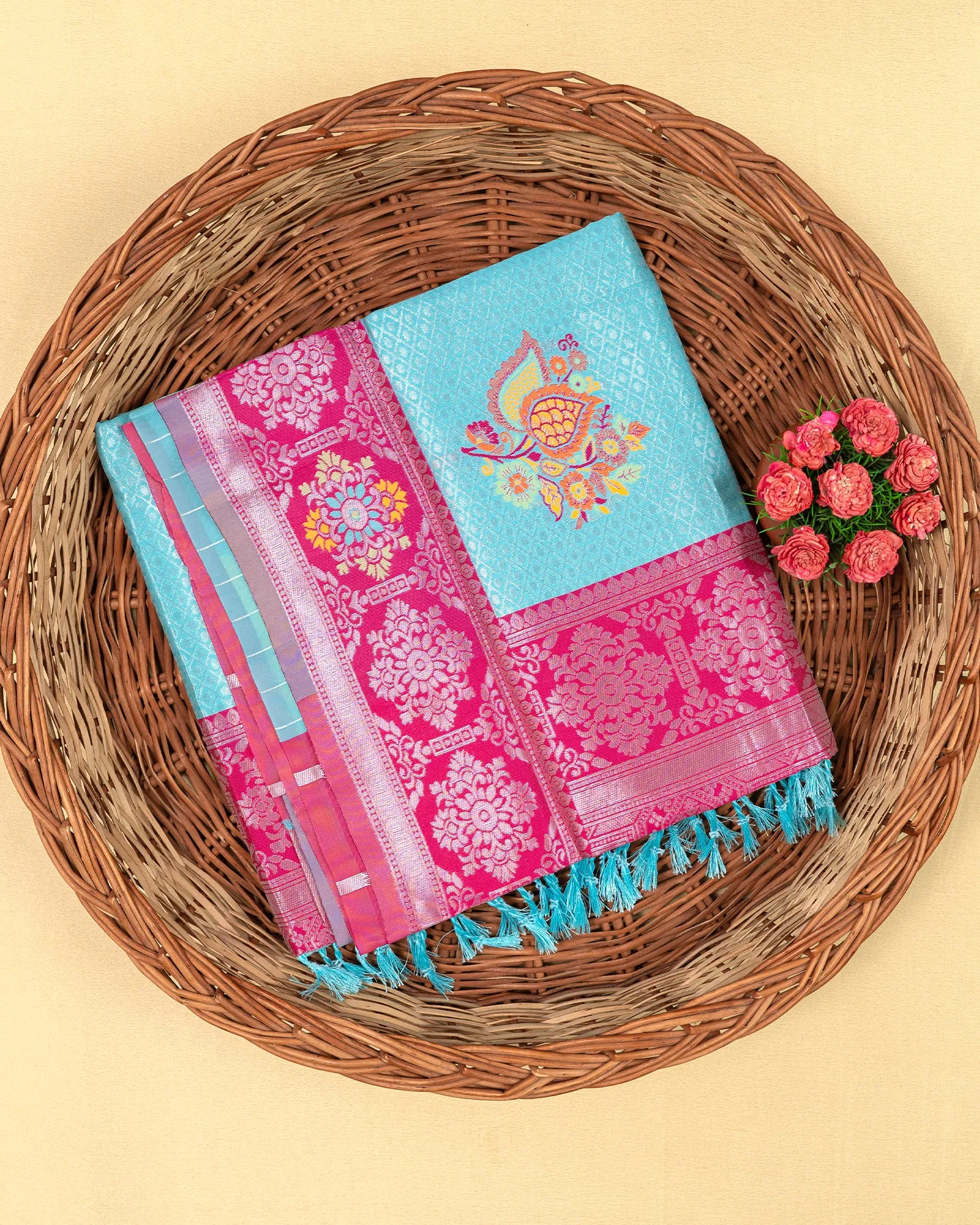 SC2849 - Tissue Silver Zari Meena Butta