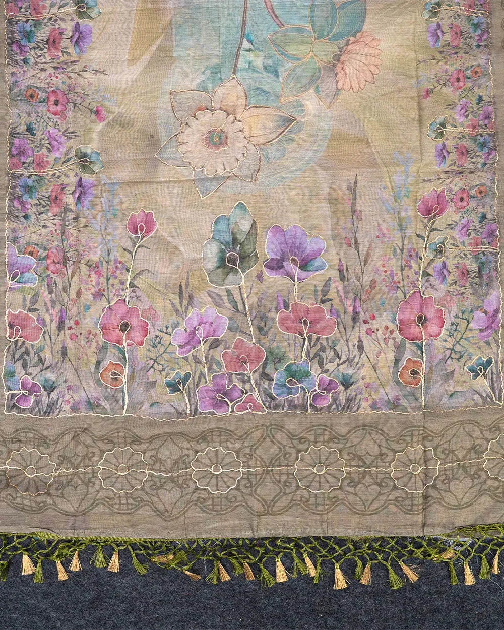 SC5541(3) -EMBROIDERY SAREE WITH FOIL WORK