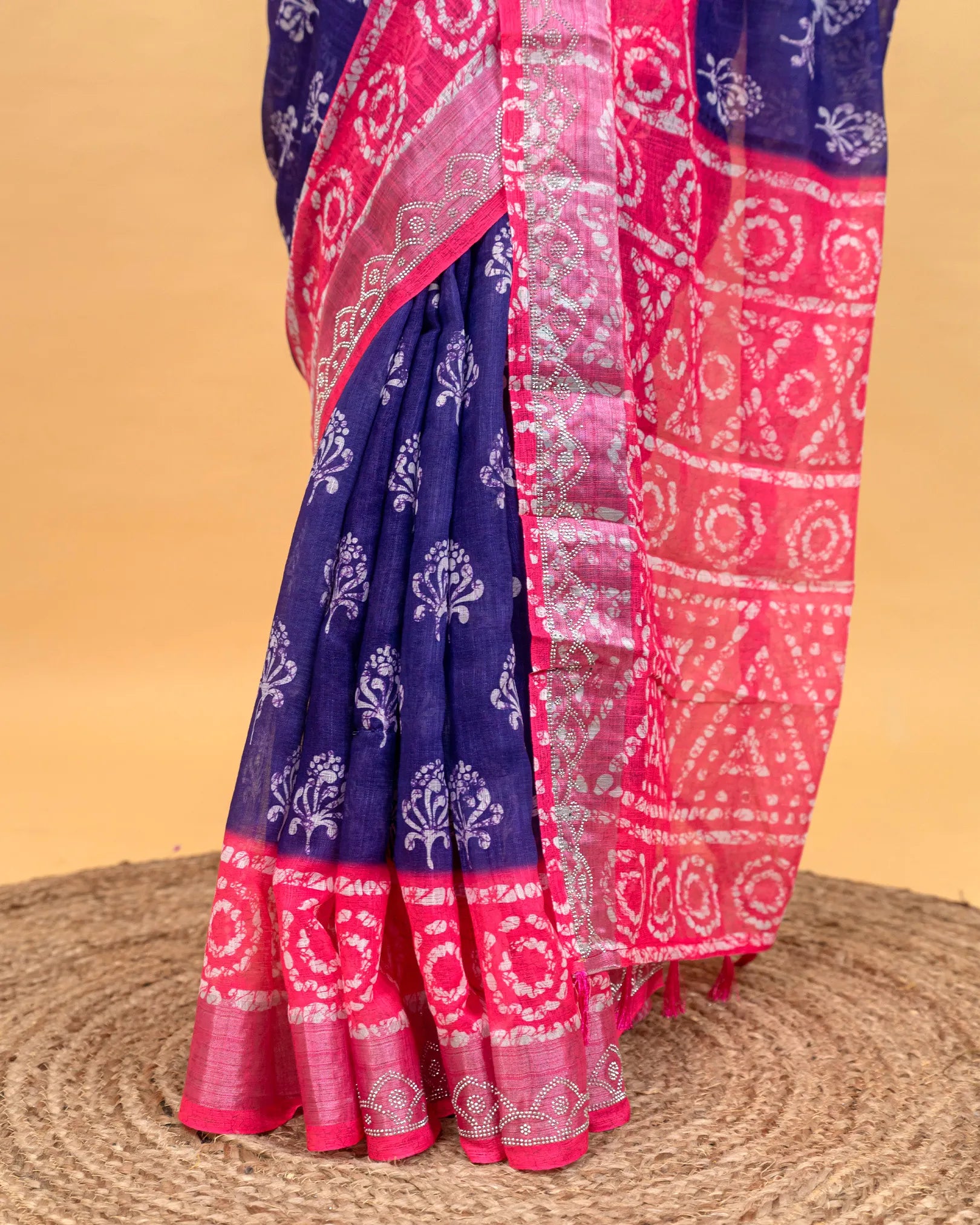 SC4350 - Linen With Bandhini Print And Border Stone