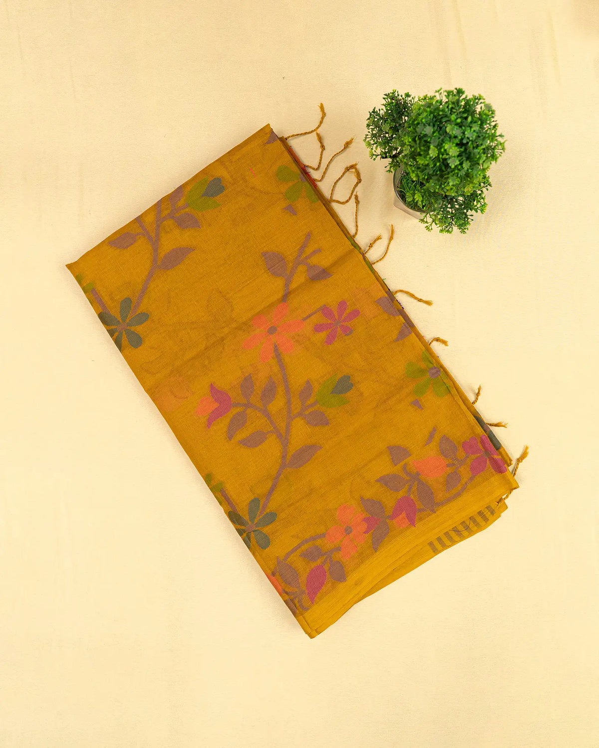 SC3196 - Fancy cotton with thread butta