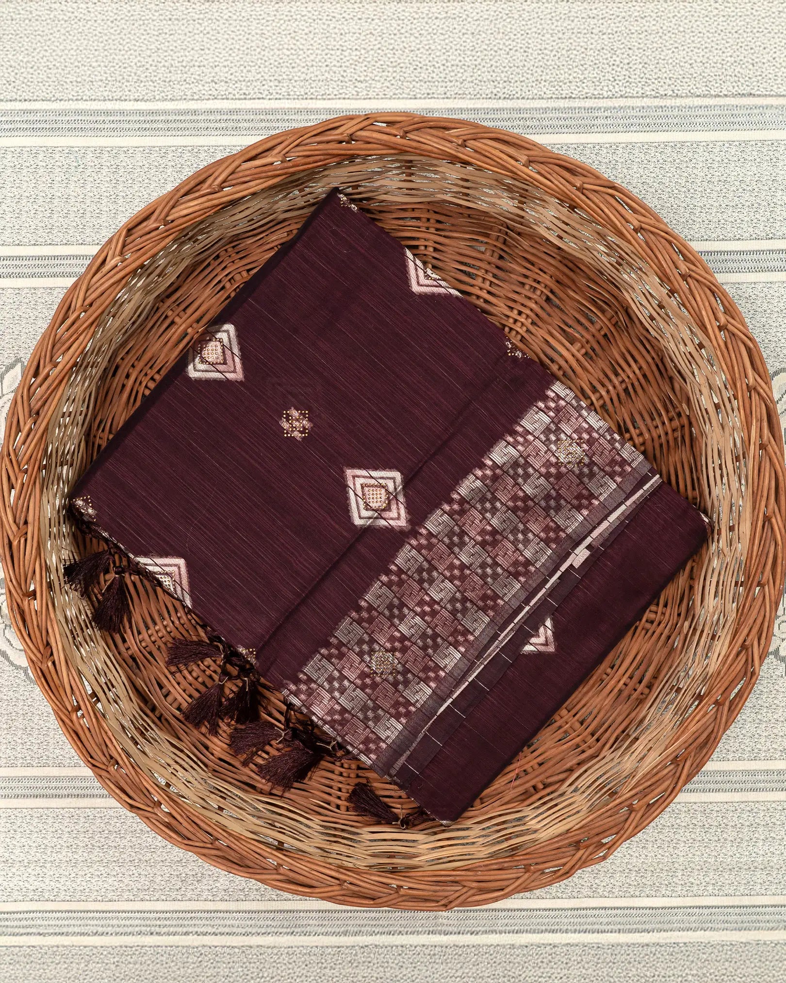 SC3018 - Linen Copper And Silver Butta With Stone