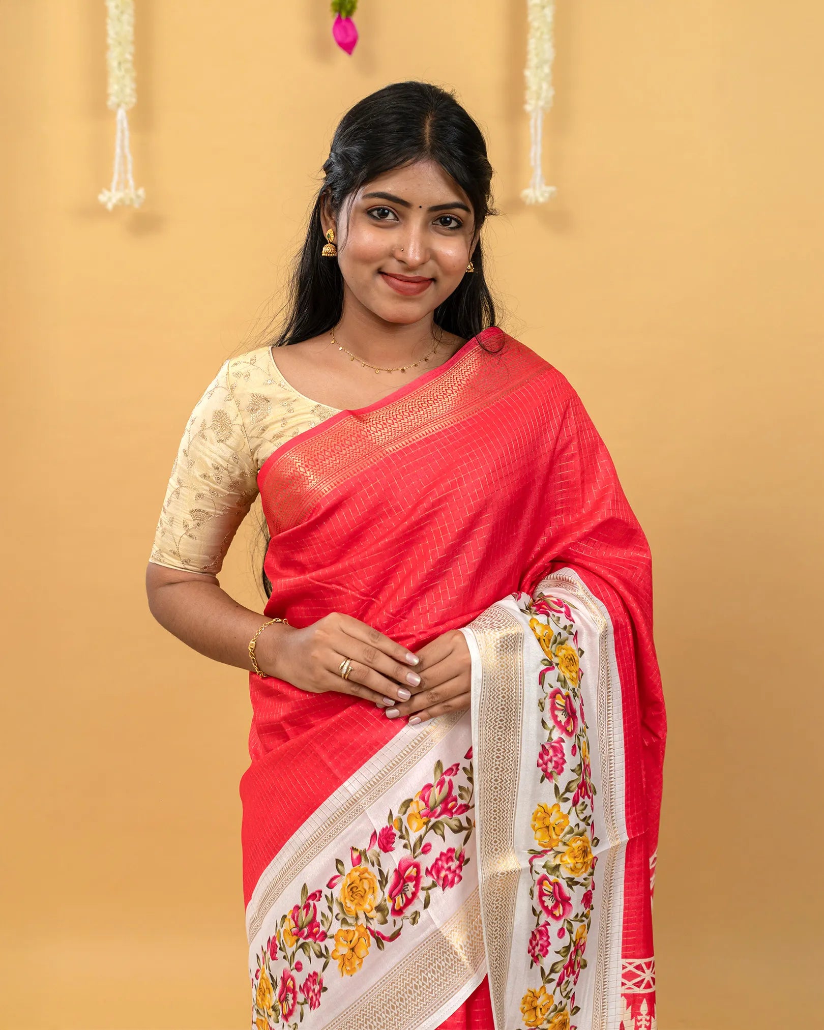 SC3661 - Dola Silk Saree Checked Body With White Border