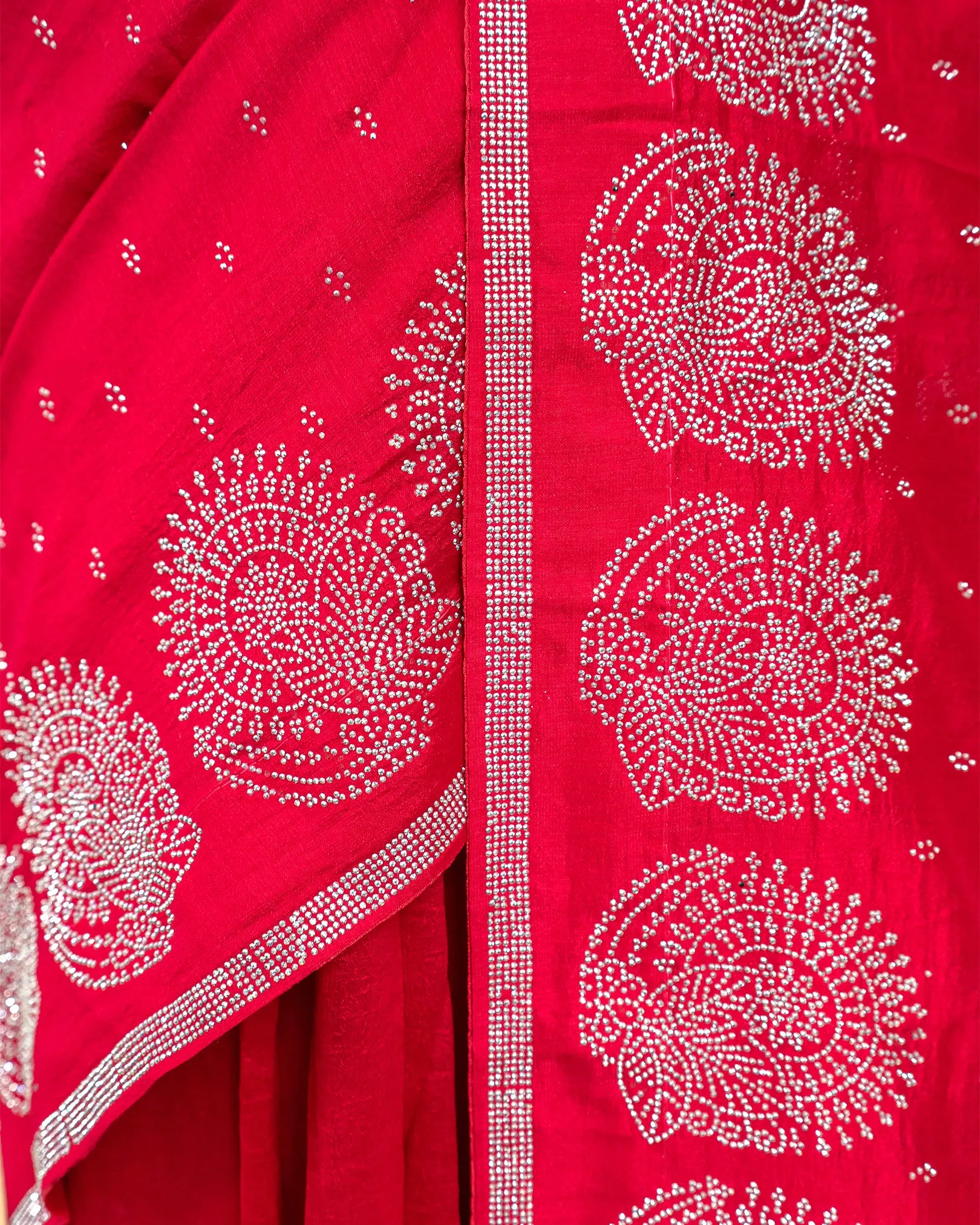 SC4141 - Readymade Fendy Saree