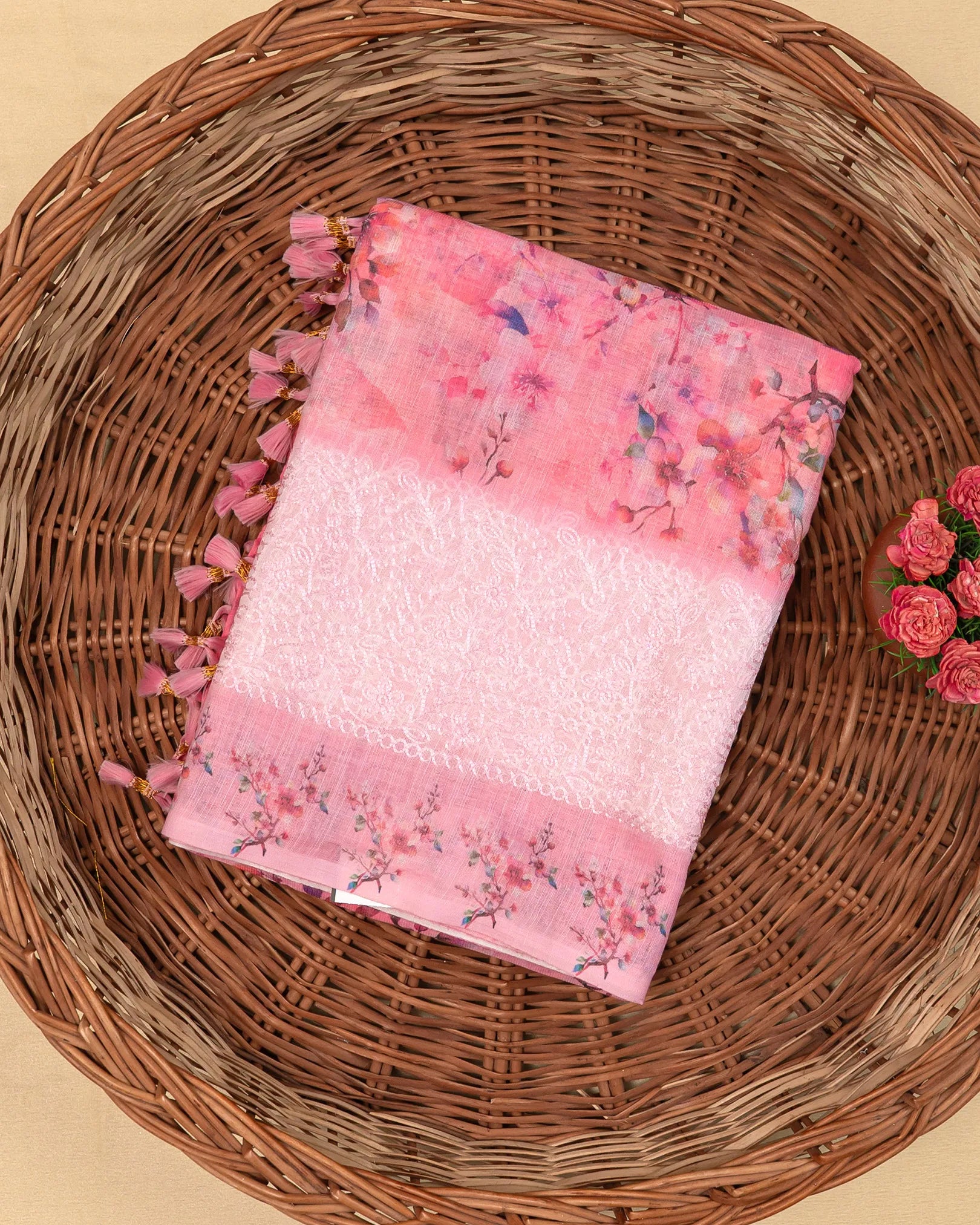 SC3420 - Linen With Embroidery Border