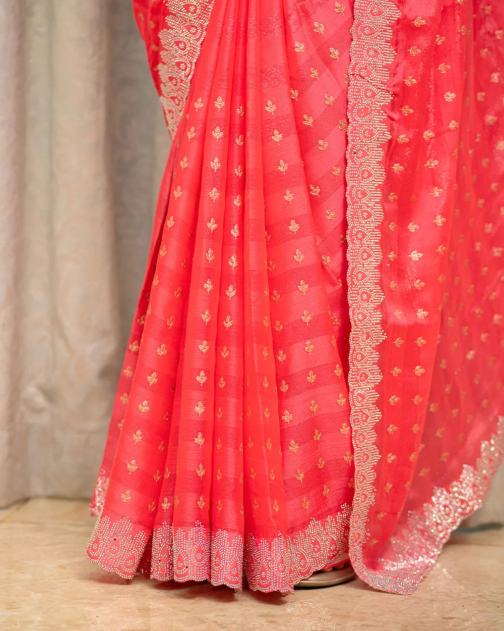SC6497 - CHIFFON SAREE WITH SILVER ZARI LINES