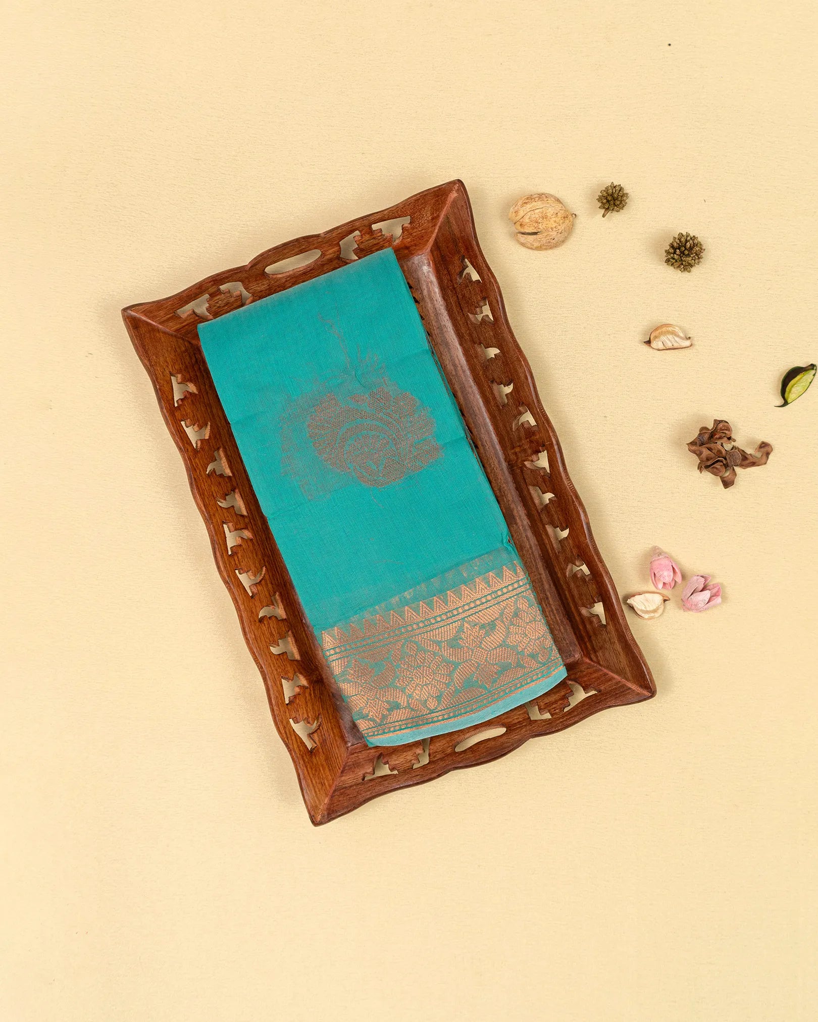 SC3172 - Cotton With Copper Zari