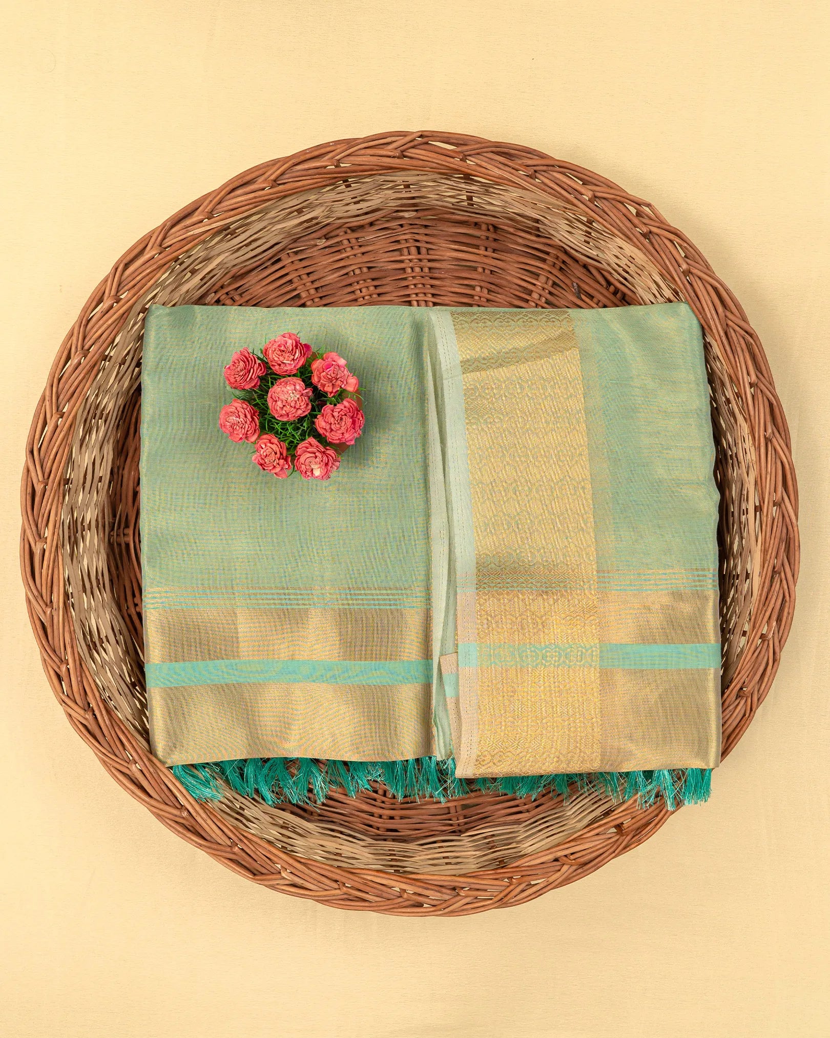 SC3024 - Plain Tissue Saree