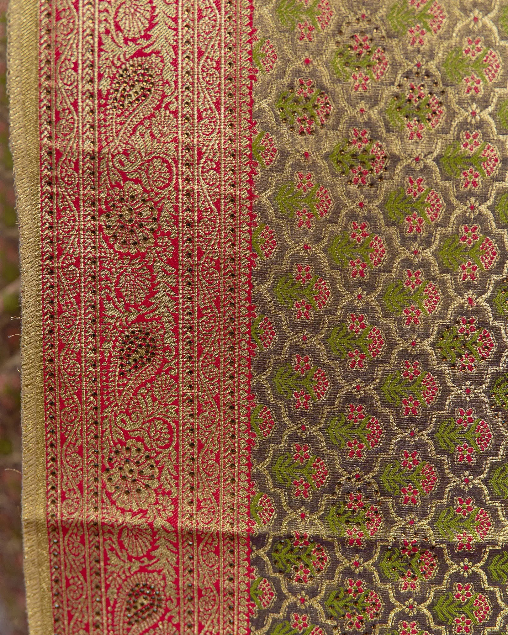 SC3538 - Tissue Gold Meena Butta Saree