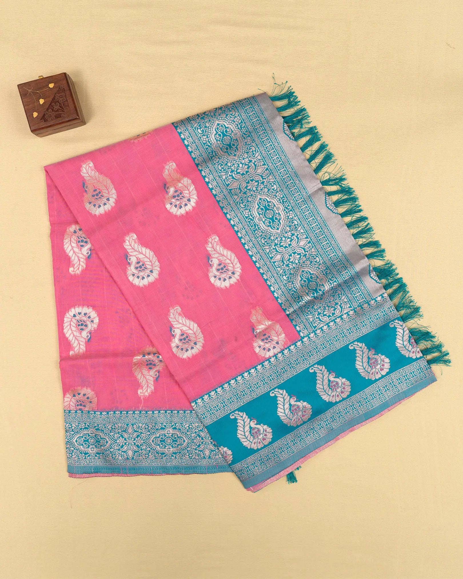 SC3060 - Linen Cotton With Meena Butta