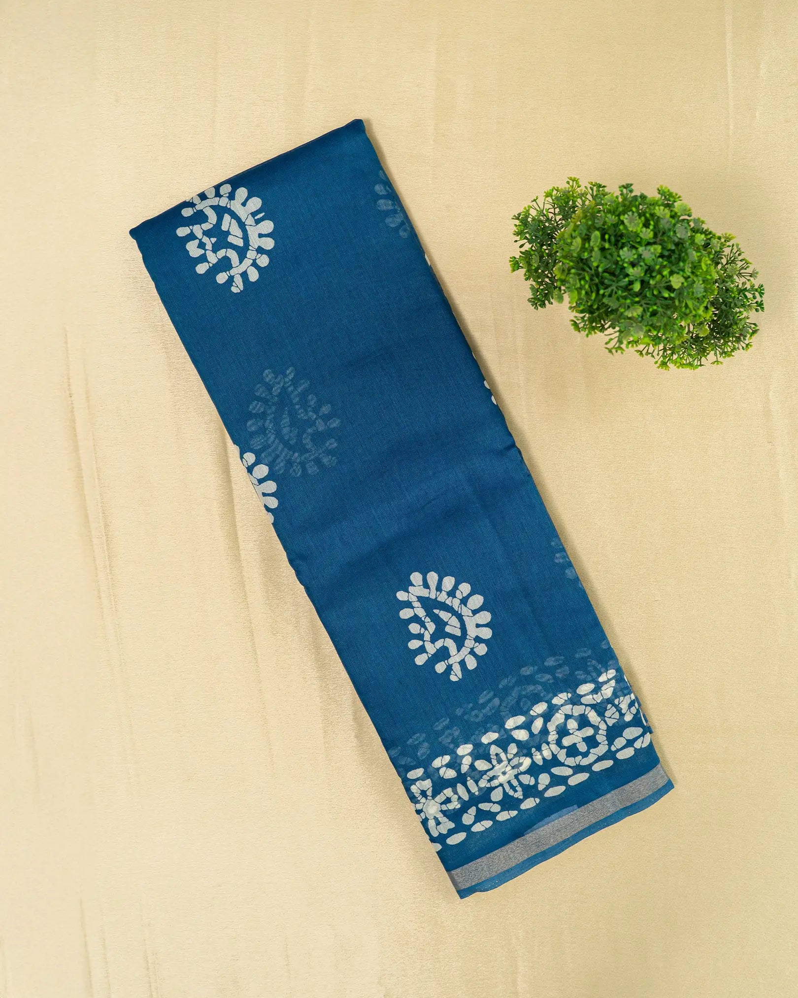 SC1519 - Tussar Silk Saree With Bandhani Print
