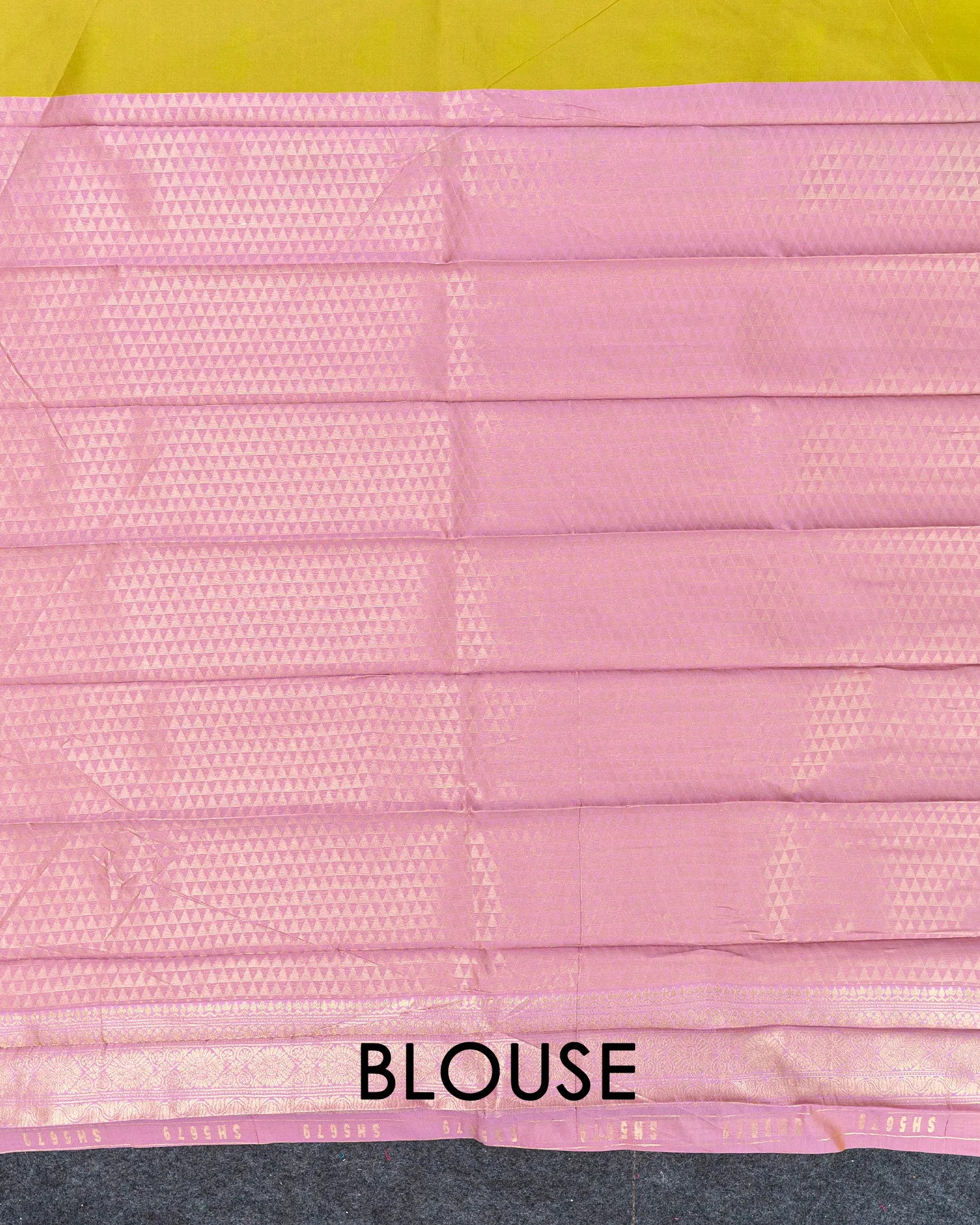 SC3283 - Litch Silk With Meena Butta