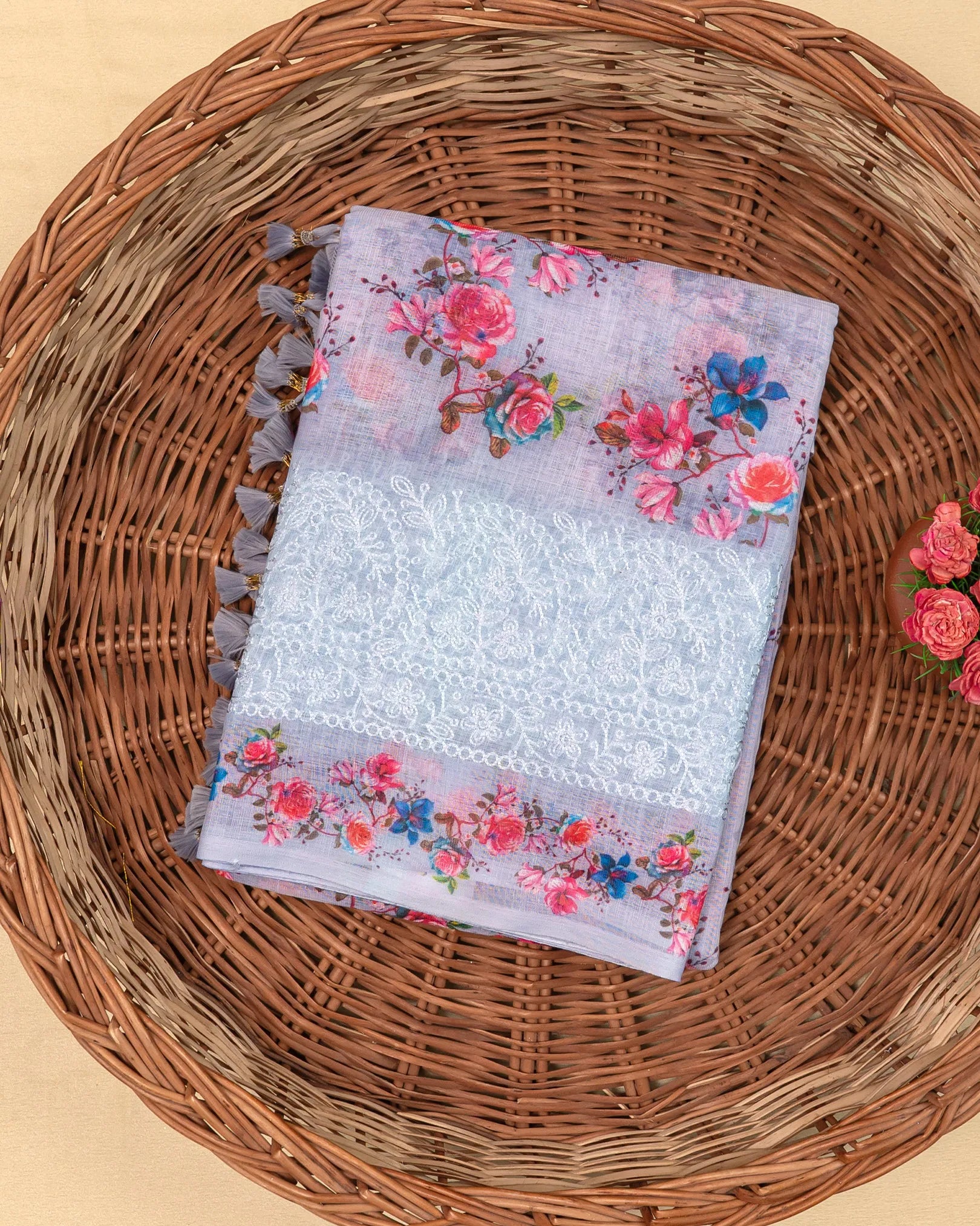 SC3166 - Linen With Embroidery Border
