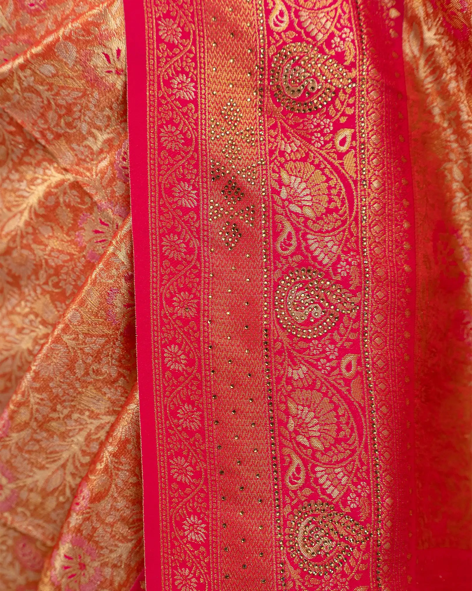 SC3574 - Tissue With Jarkhand Stone