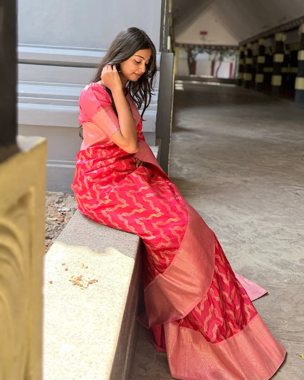 SC6909 - SATIN SAREE