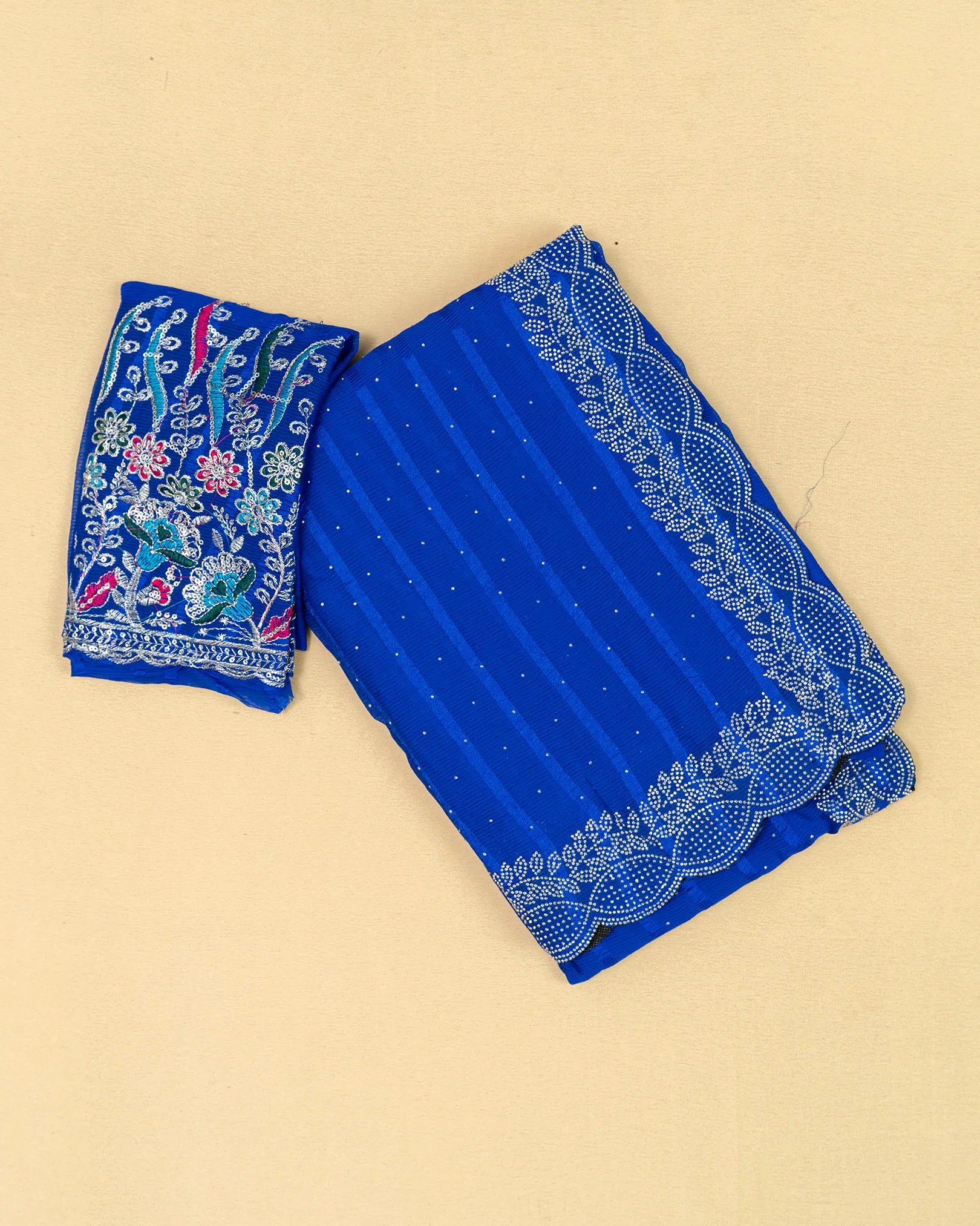 SC3359 - Chiffon Georgette With Sarowski And Seperate Blouse Work