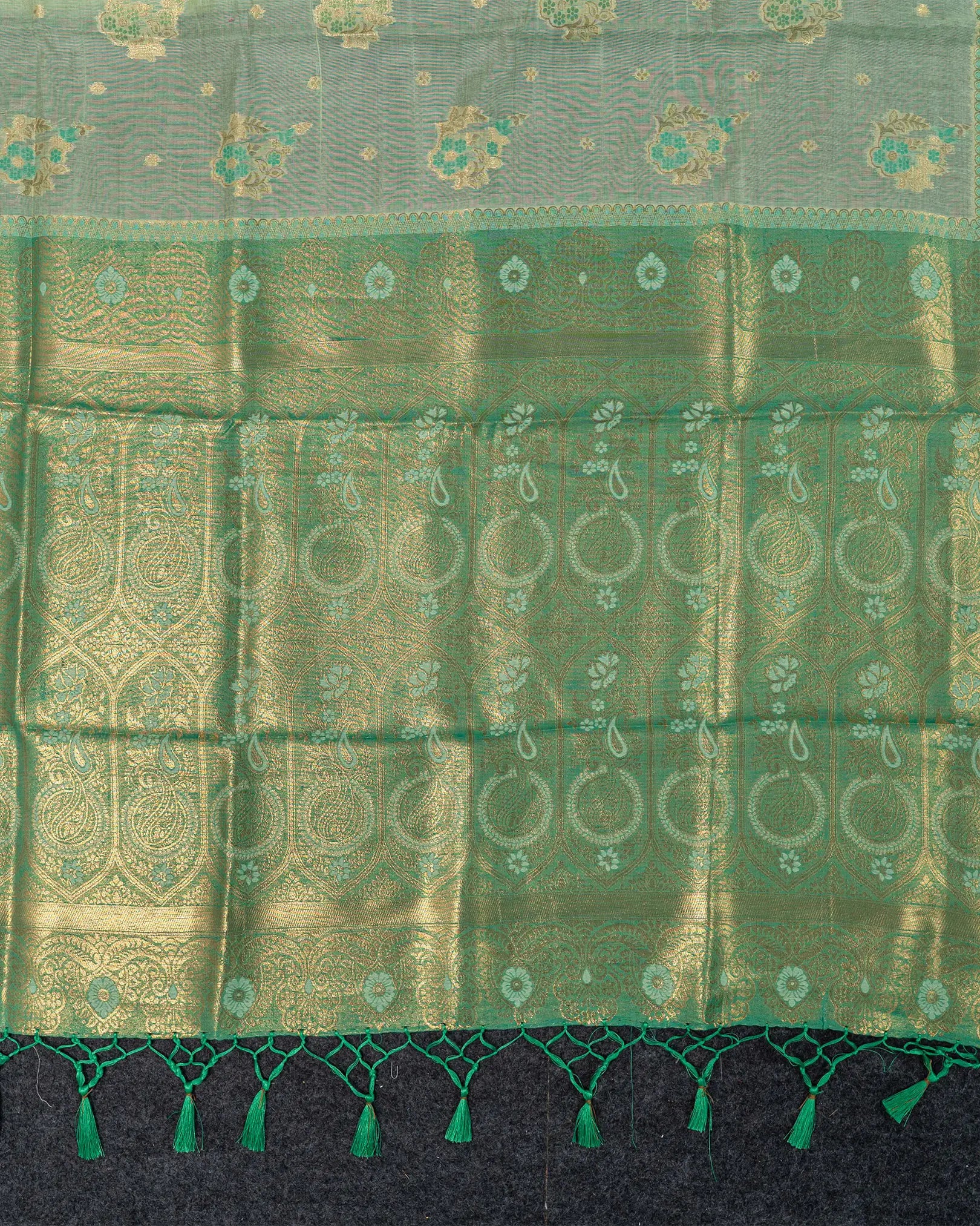 SC2876 - Linen Cotton With Meena Butta