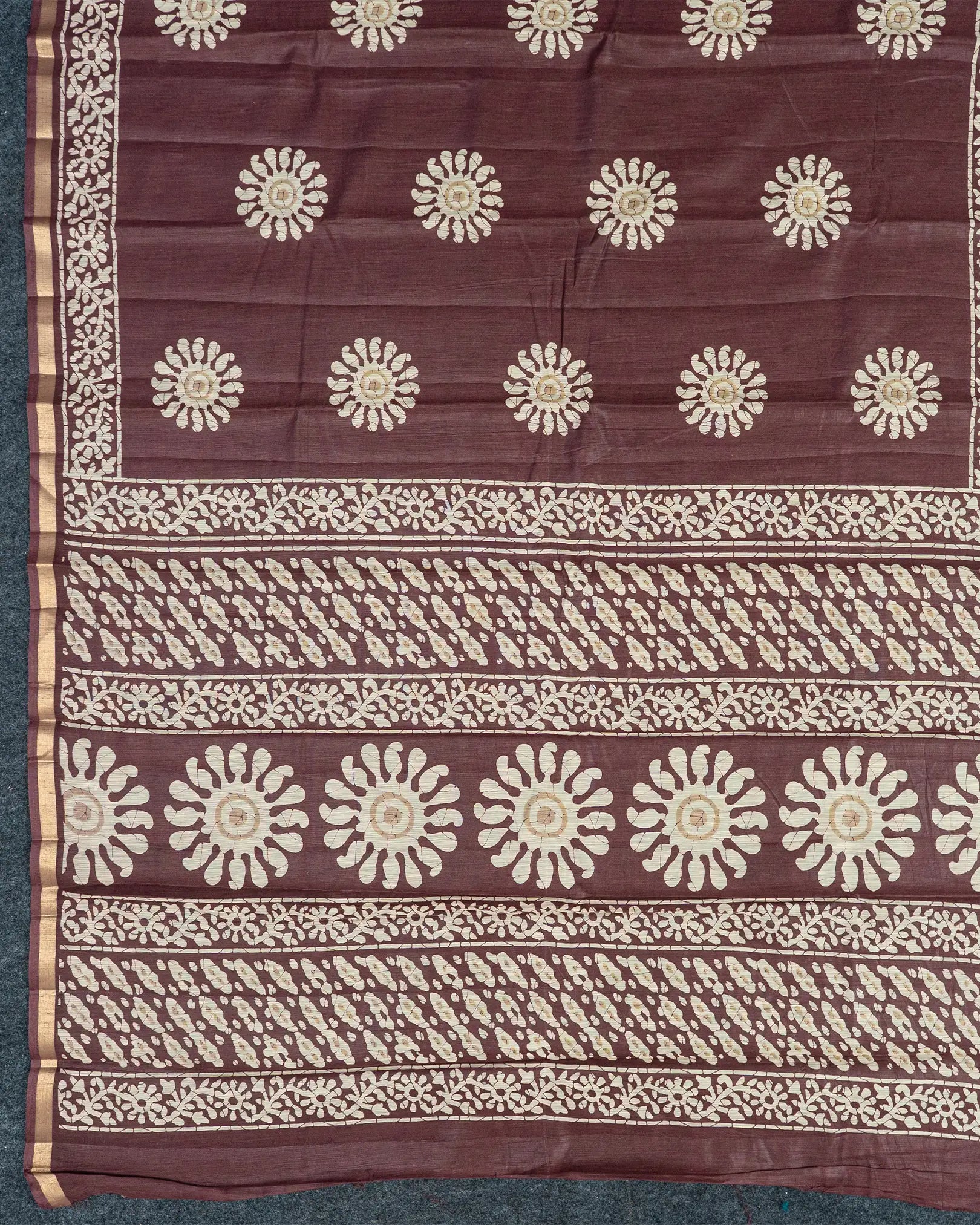 SC1519 - Tussar Silk Saree With Bandhani Print