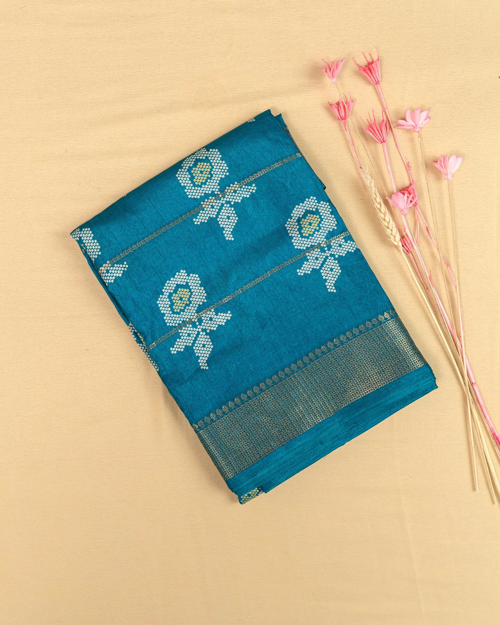 SC4036 - Dola Saree