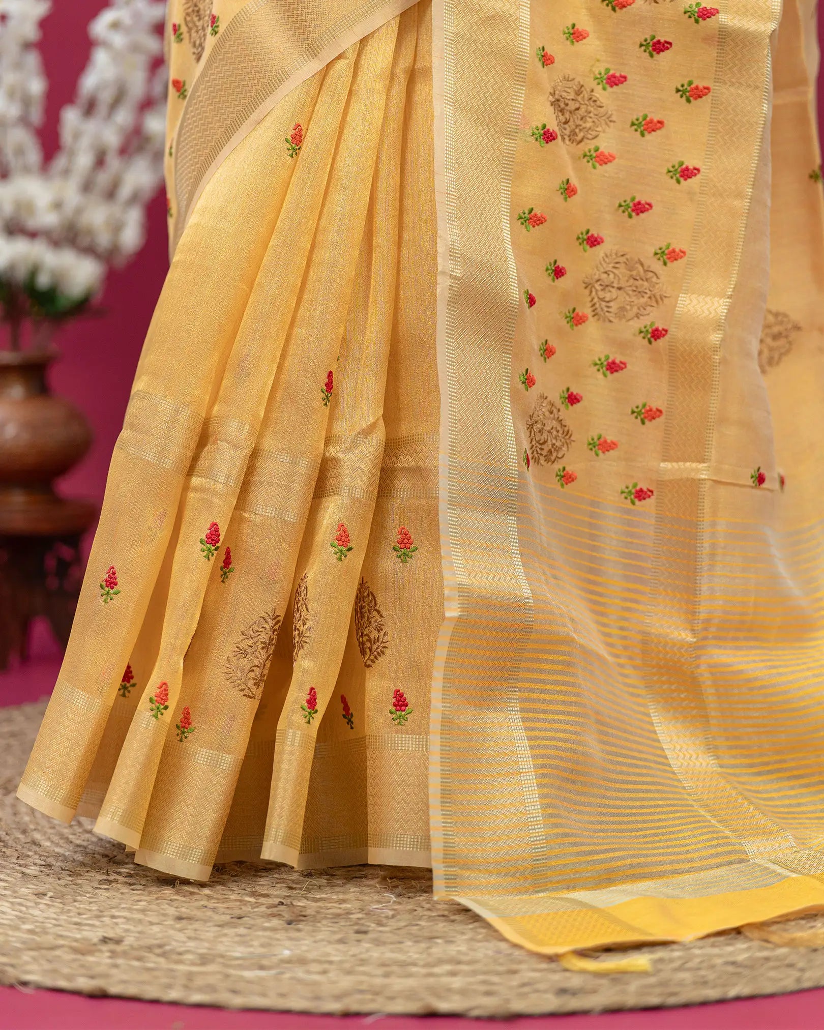 SC3119 - Linen Embroidery Saree with Meena Work