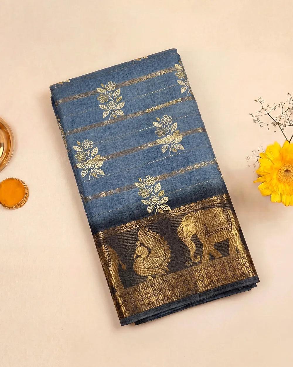 SC6003 DOLA DIGITAL PRINT ZARI LINE SAREE