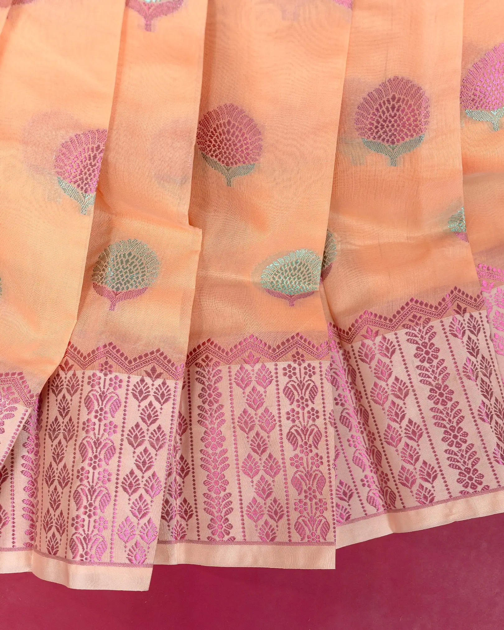 SC2980 - Silk Cotton With Pink And Self Zari