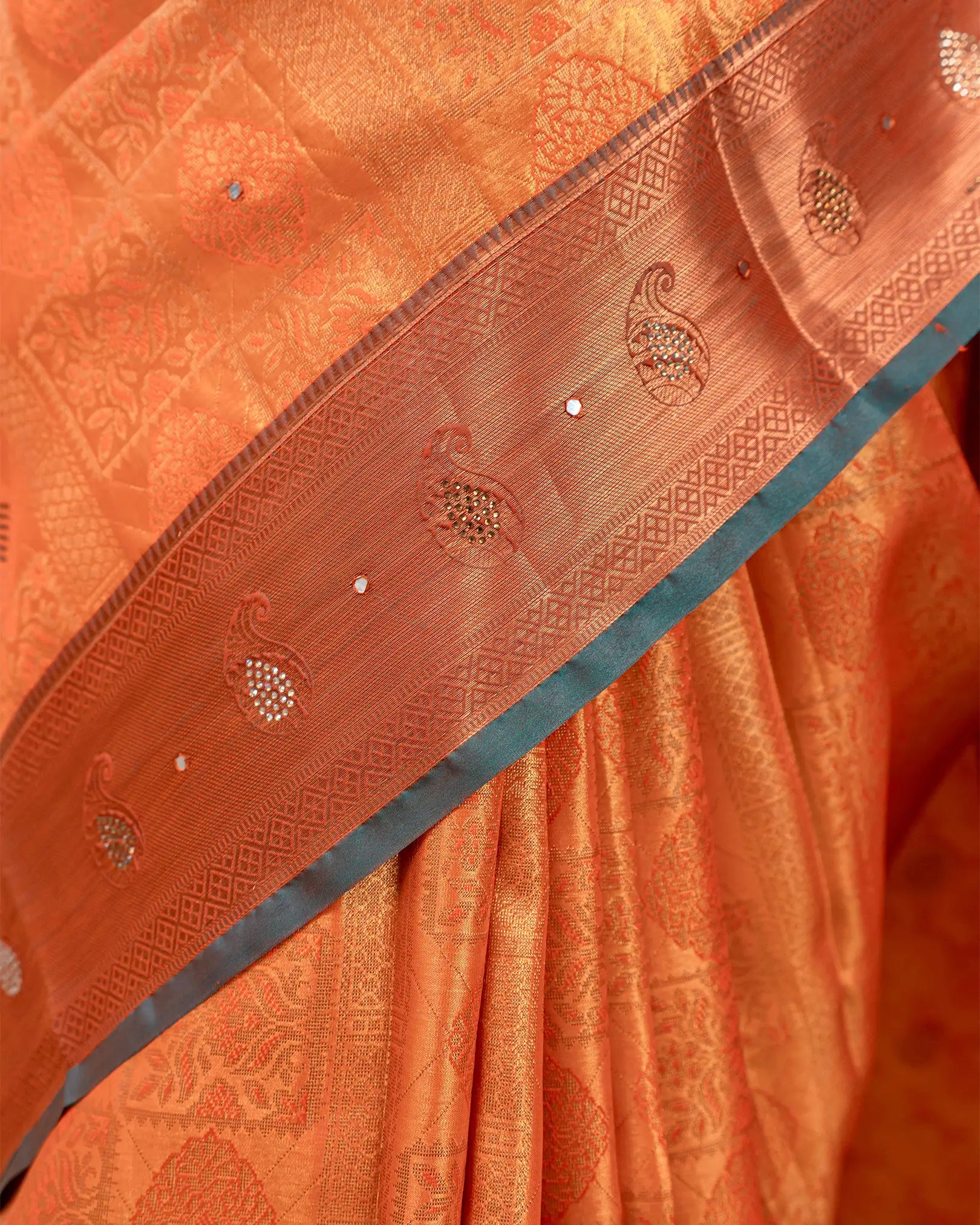 SC4361 - Tissue Saree Mirror With Stone