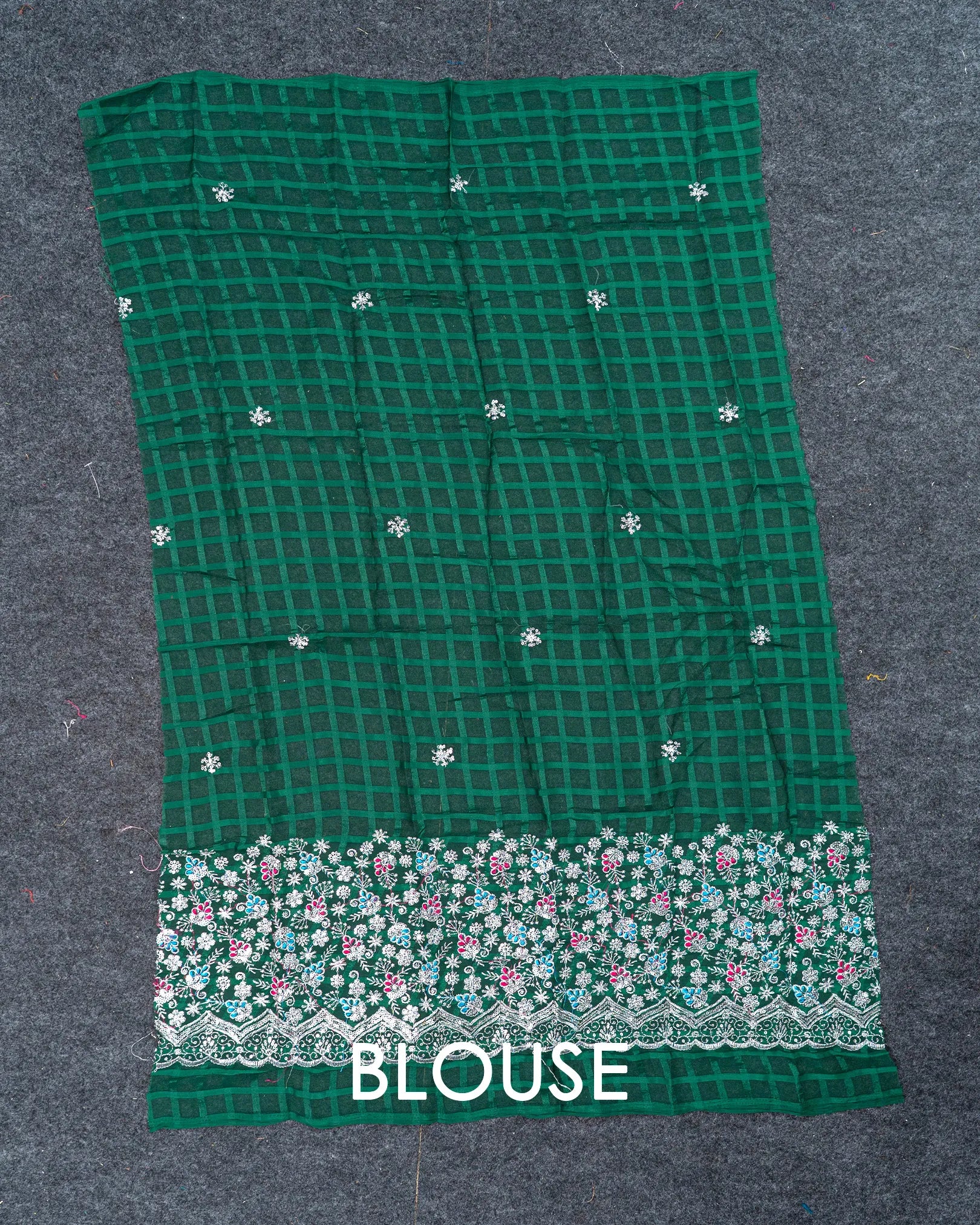 SC3813 - Chiffon Georgette With Sarowski And Seperate Blouse Work