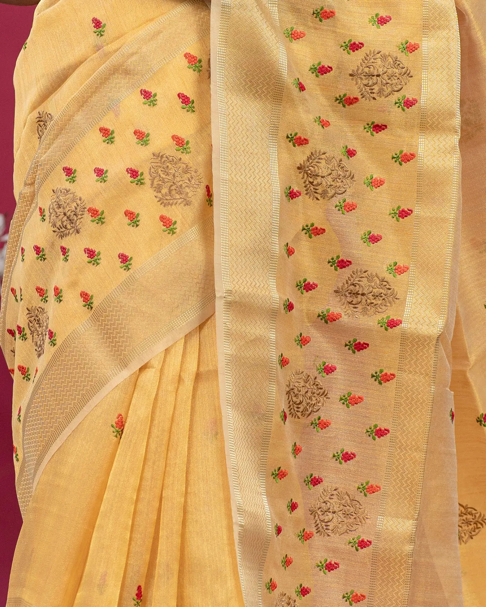 SC3119 - Linen Embroidery Saree with Meena Work