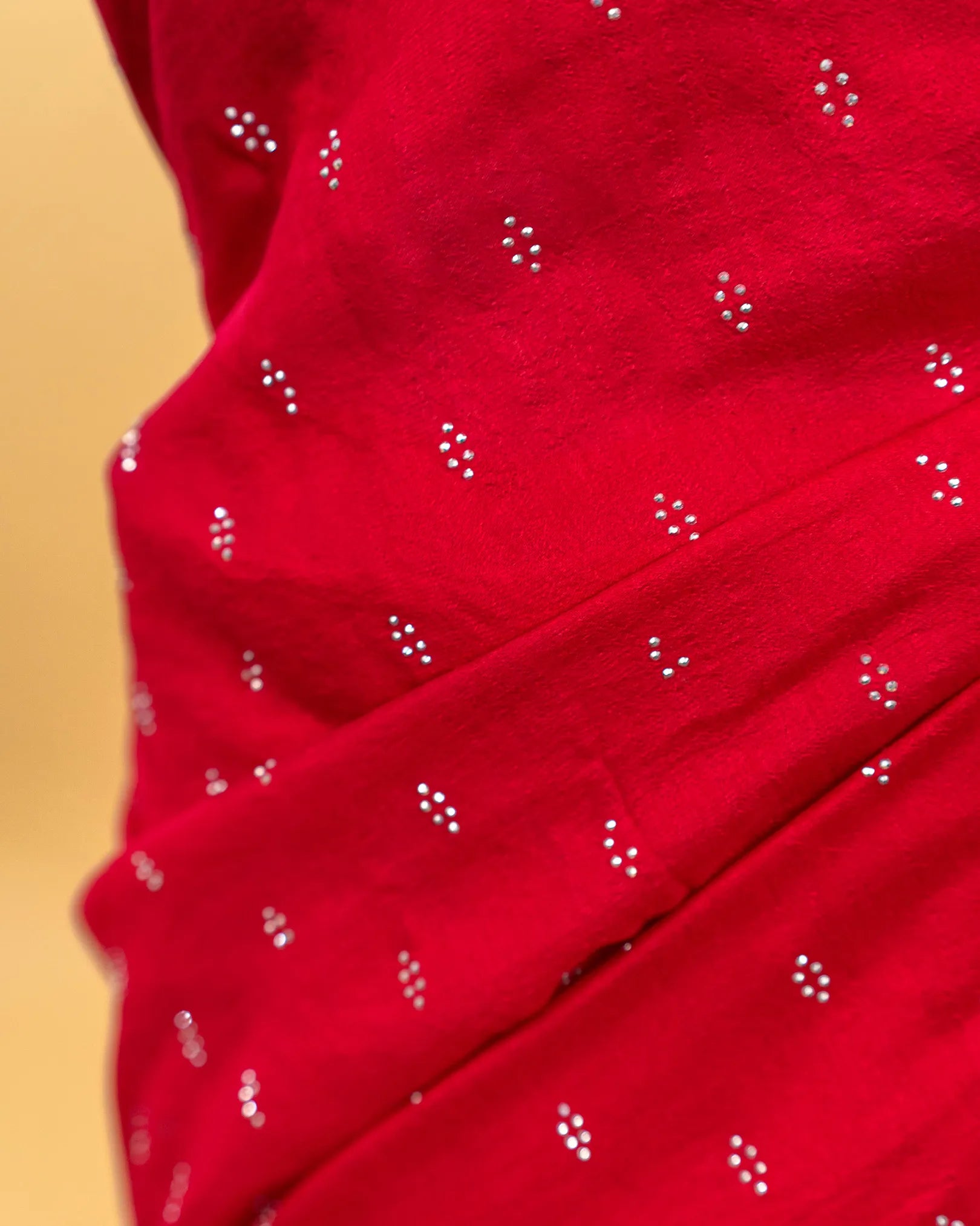SC4141 - Readymade Fendy Saree