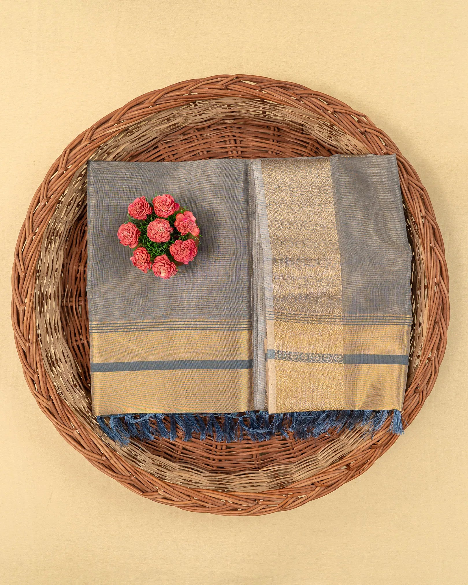 SC3024 - Plain Tissue Saree