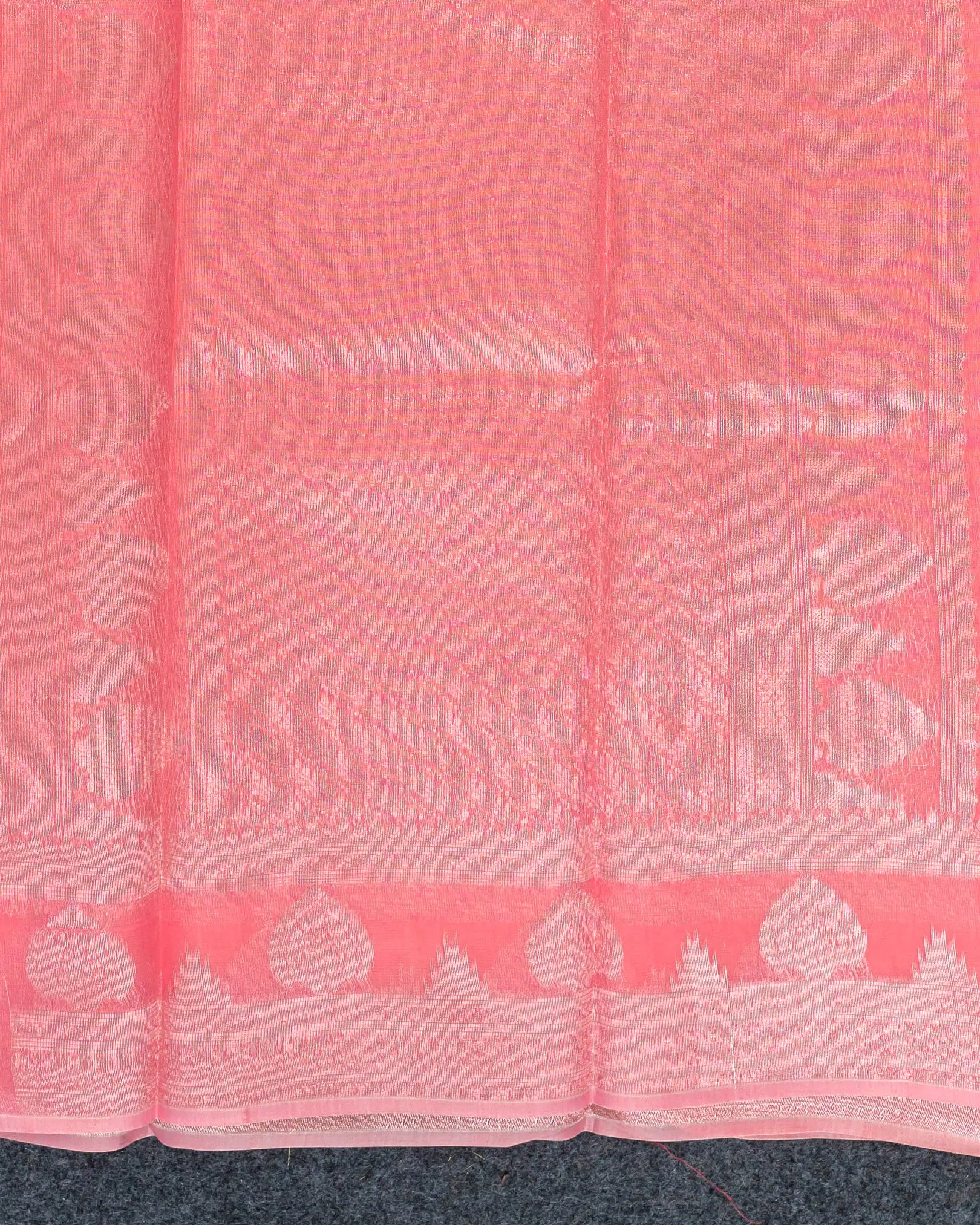 SC3810 - Silk Cotton With Gold Zari