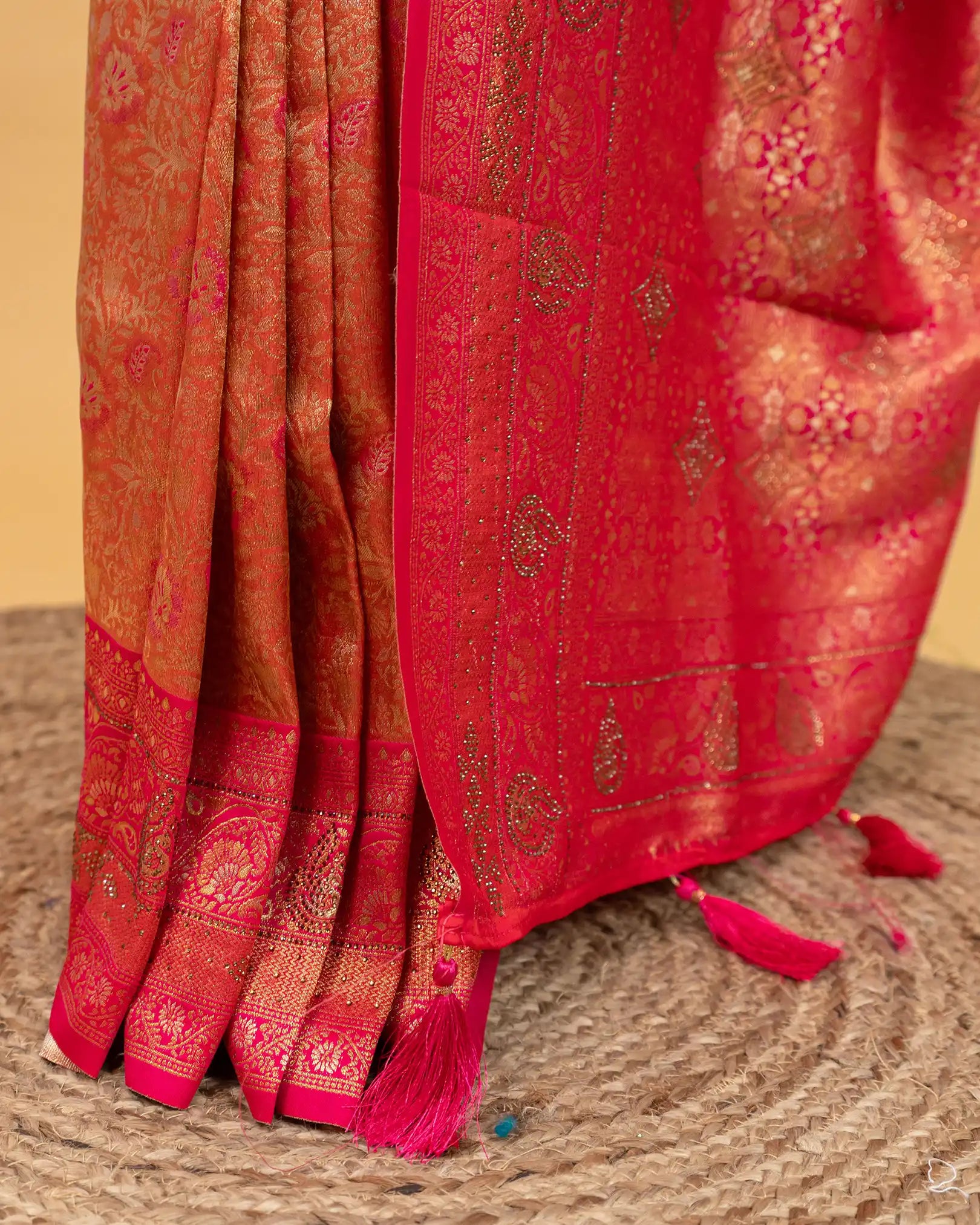 SC3574 - Tissue With Jarkhand Stone