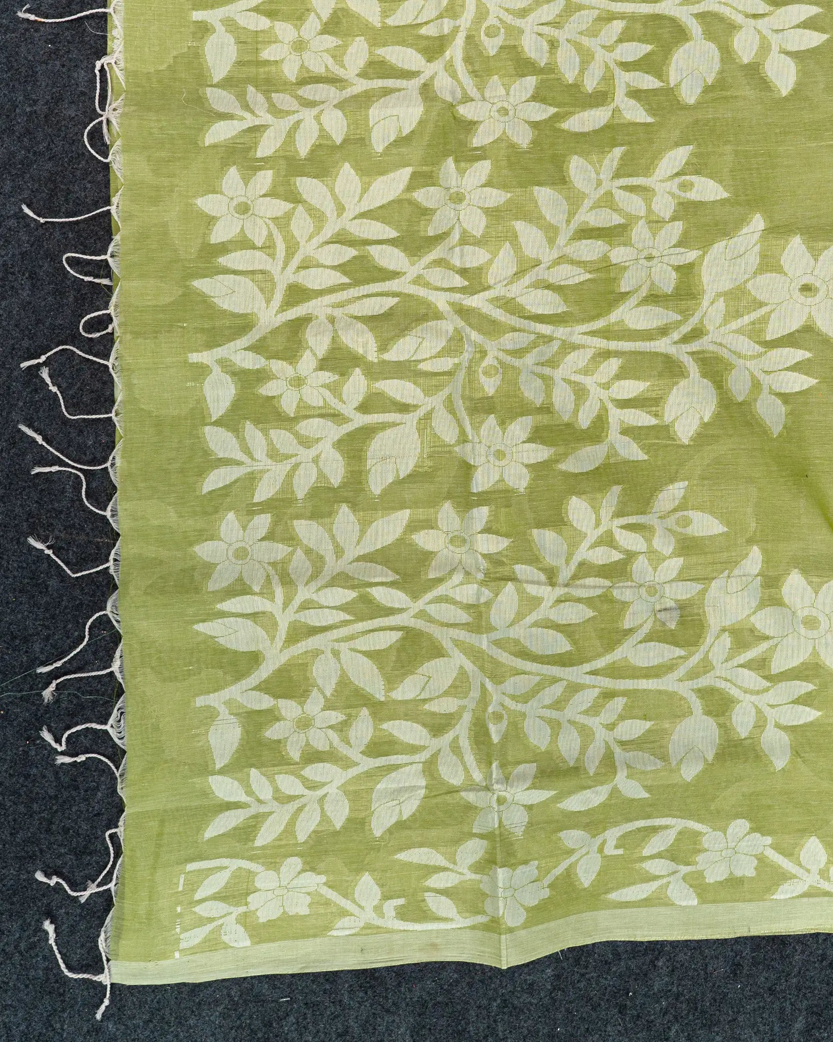 SC3195 - Fancy cotton with thread butta